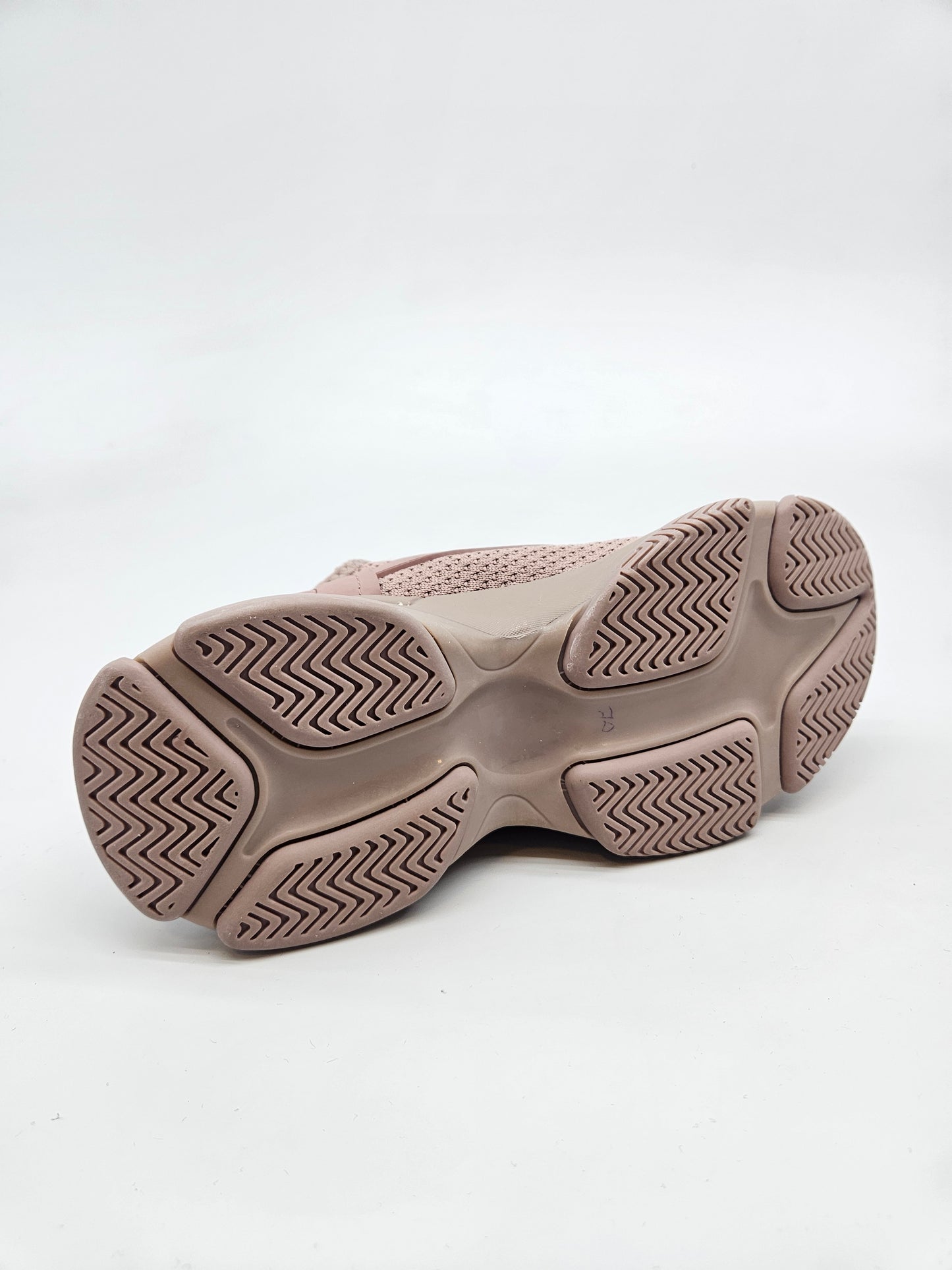 STEVE MADDEN NOVI ORIGINAL PATIKI BR 37