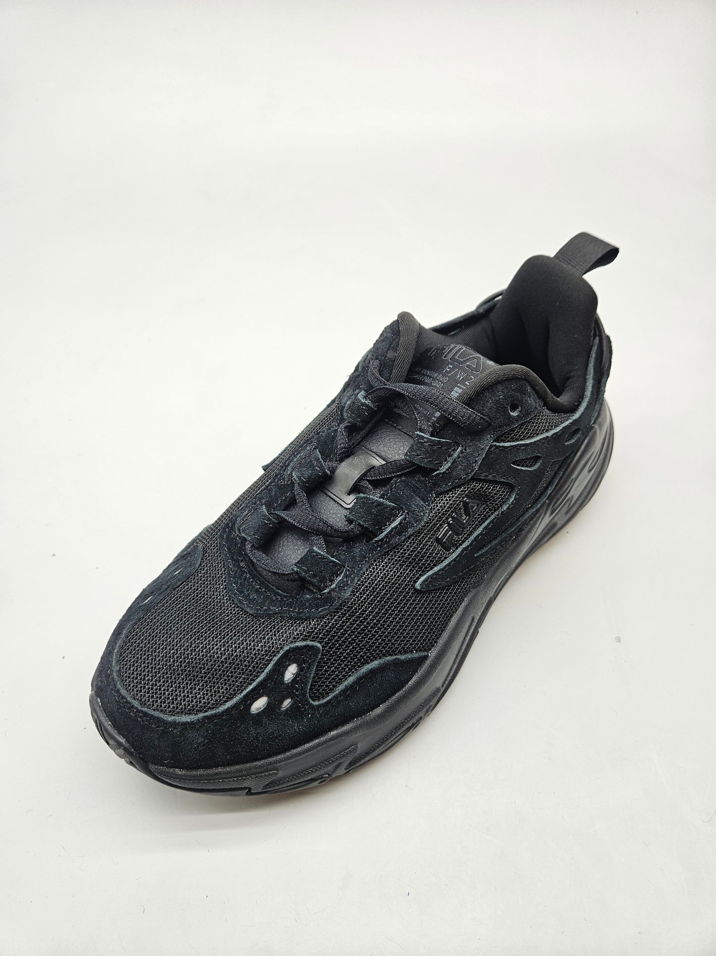 FILA NOVI ORIGINAL PATIKI BR 38