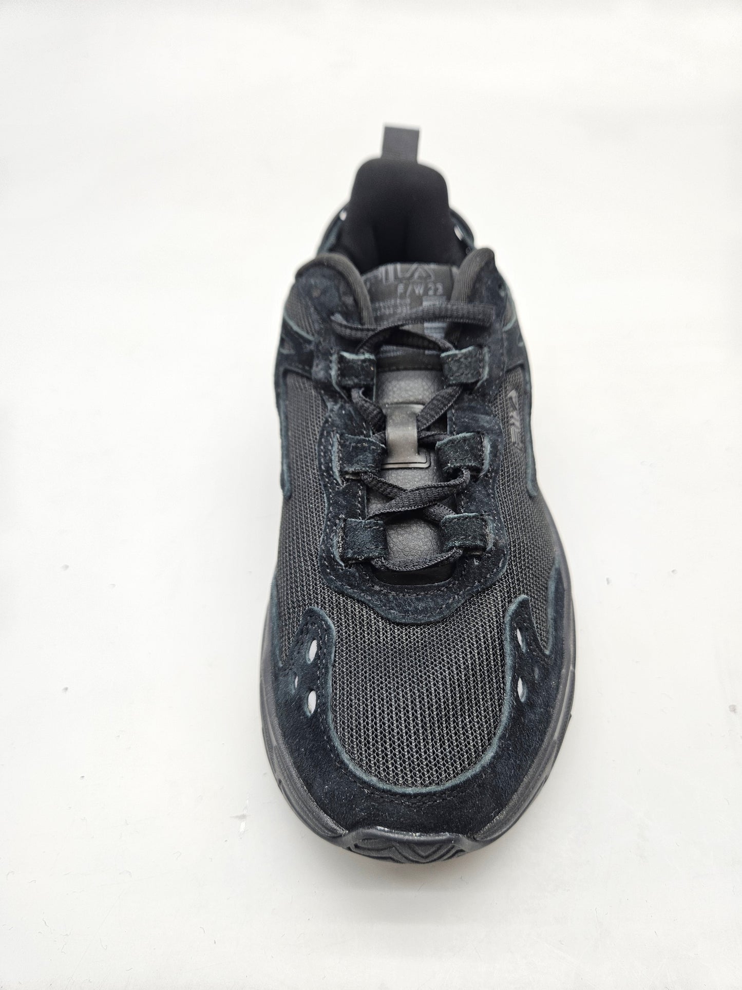 FILA NOVI ORIGINAL PATIKI BR 38