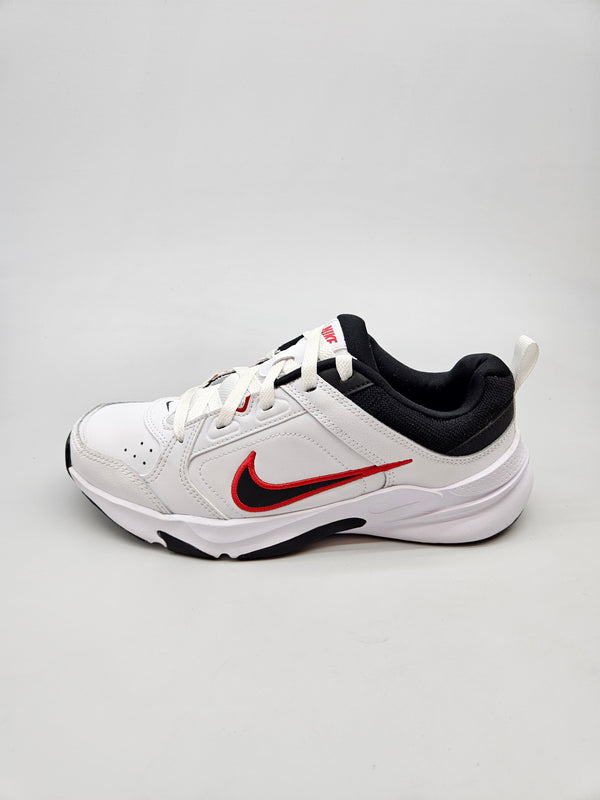 NIKE NOVI ORIGINAL PATIKI BR 40