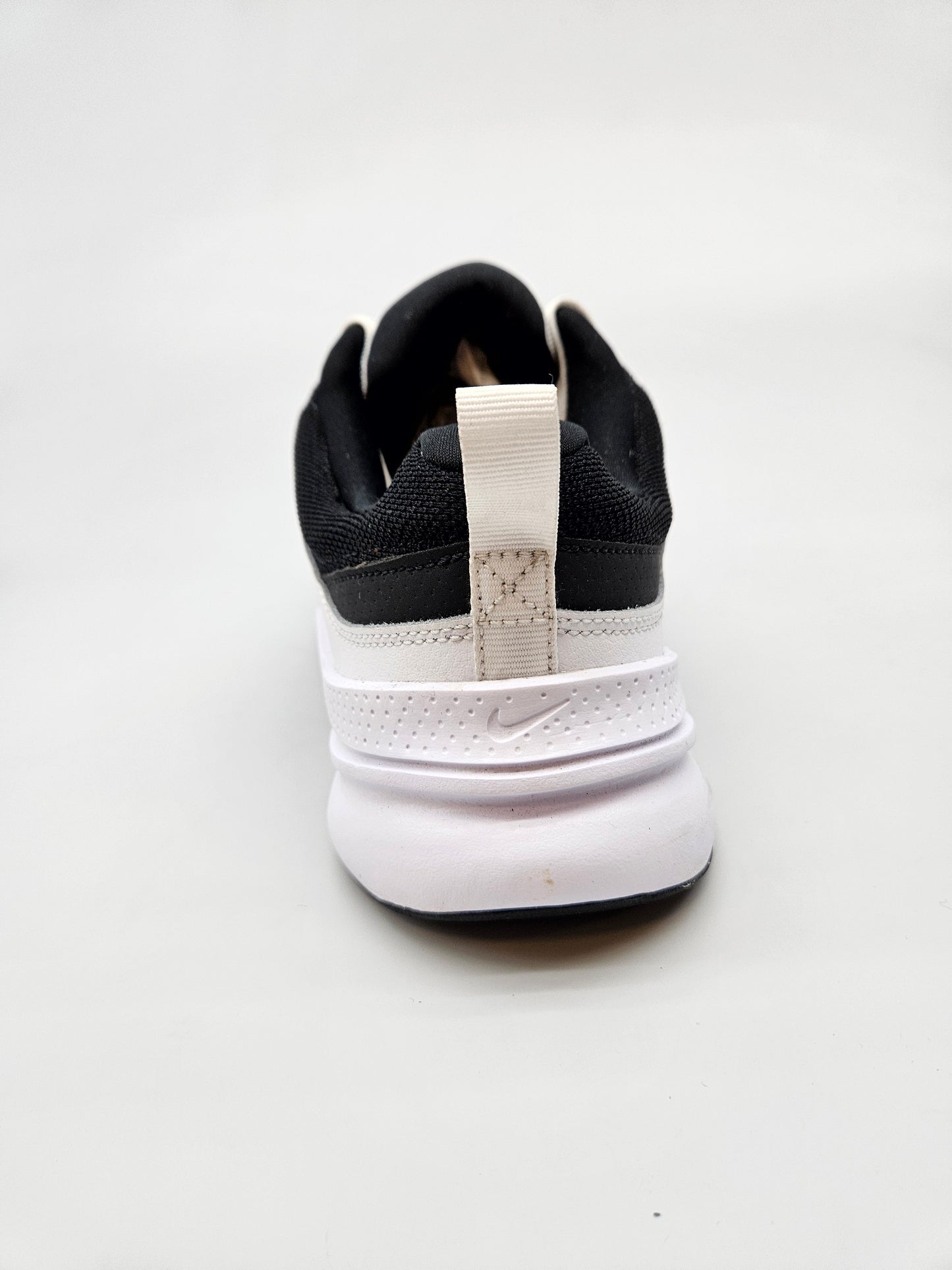 NIKE NOVI ORIGINAL PATIKI BR 40