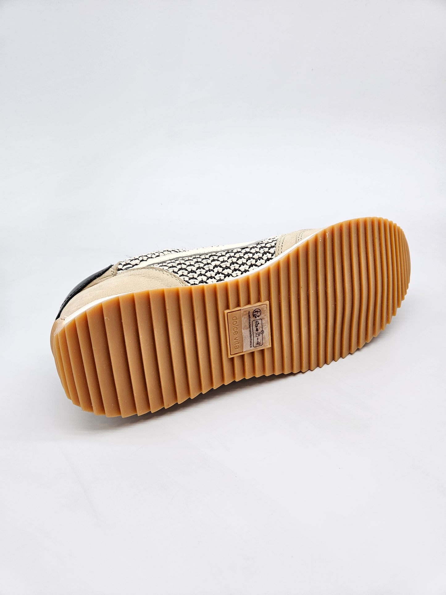 DOLCE VITA NOVI ORIGINAL PATIKI BR 41