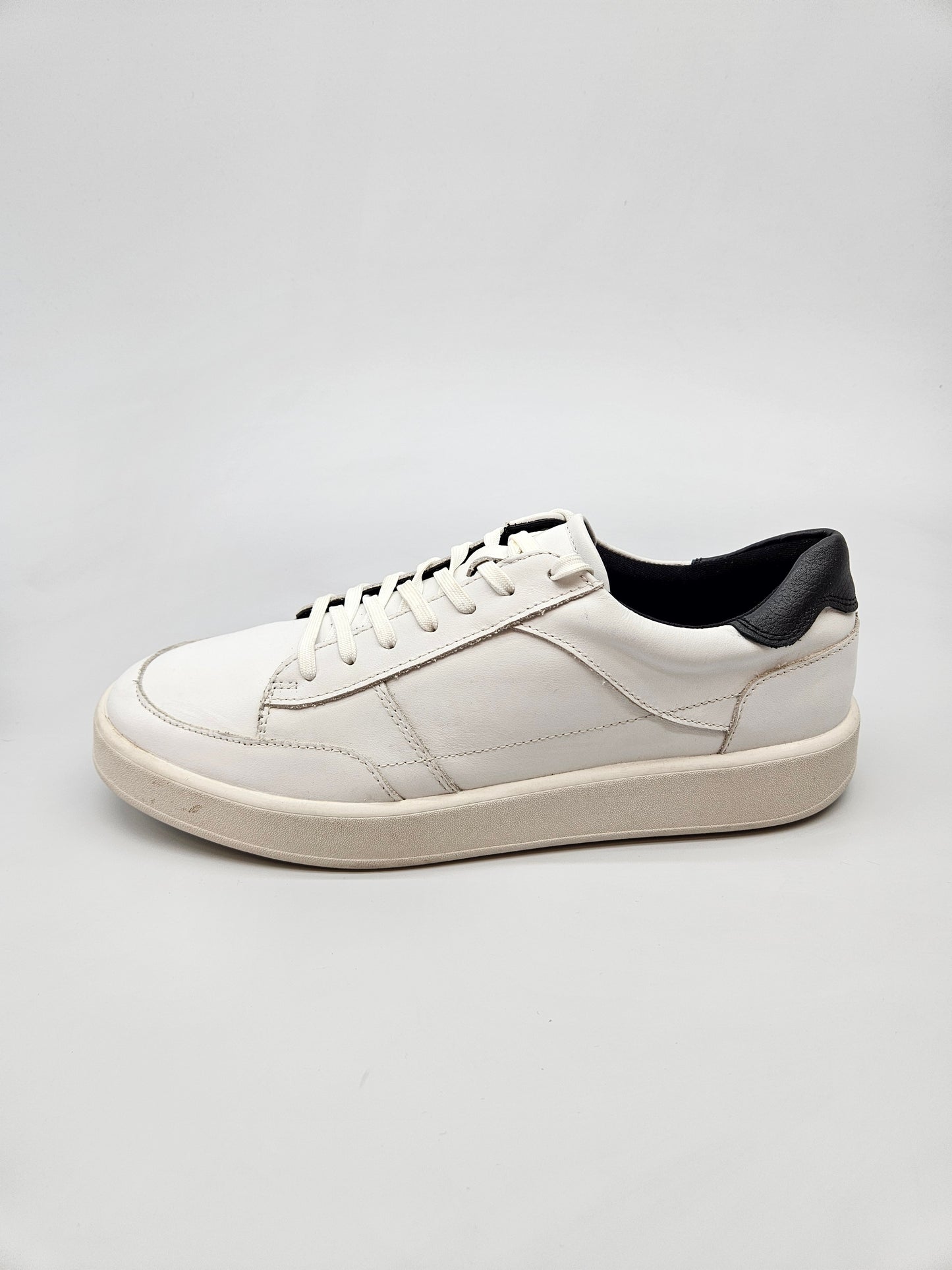 VAGABOND NOVI ORIGINAL PATIKI BR 41