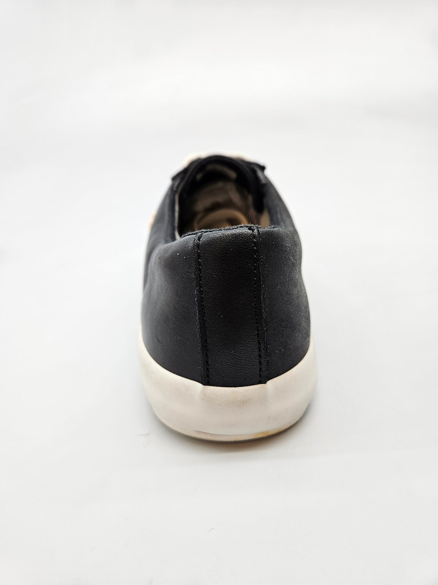 POLO RALPH LAUREN NOVI ORIGINAL PATIKI BR 38.5