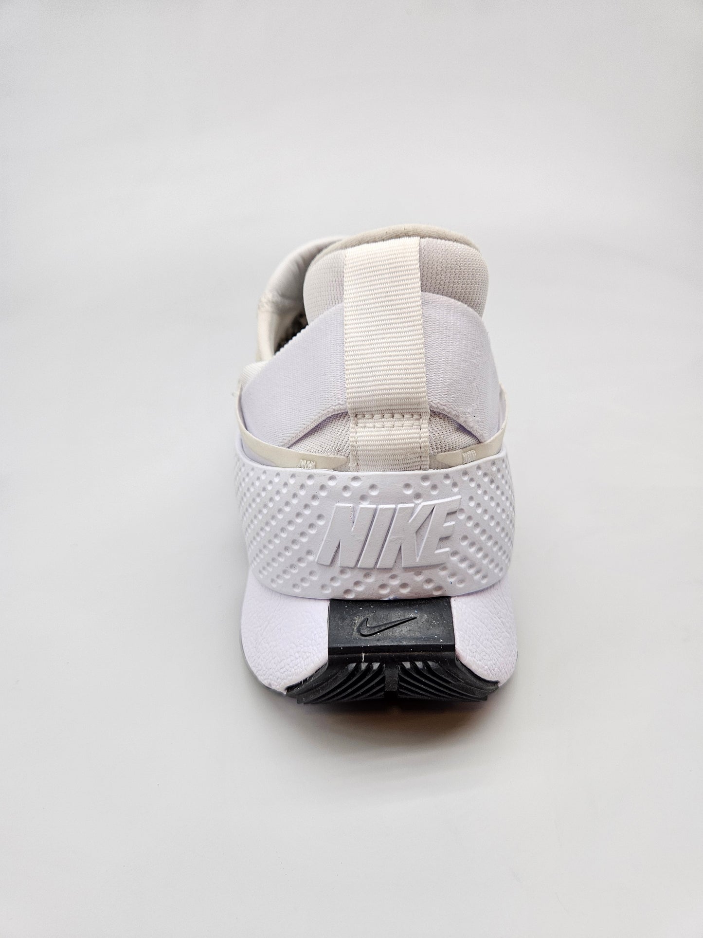 NIKE NOVI ORIGINAL PATIKI BR 39