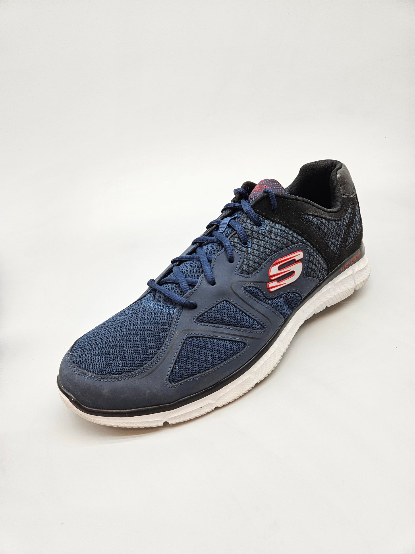 SKECHERS MEMORY ORIGINAL PATIKI BR 48.5