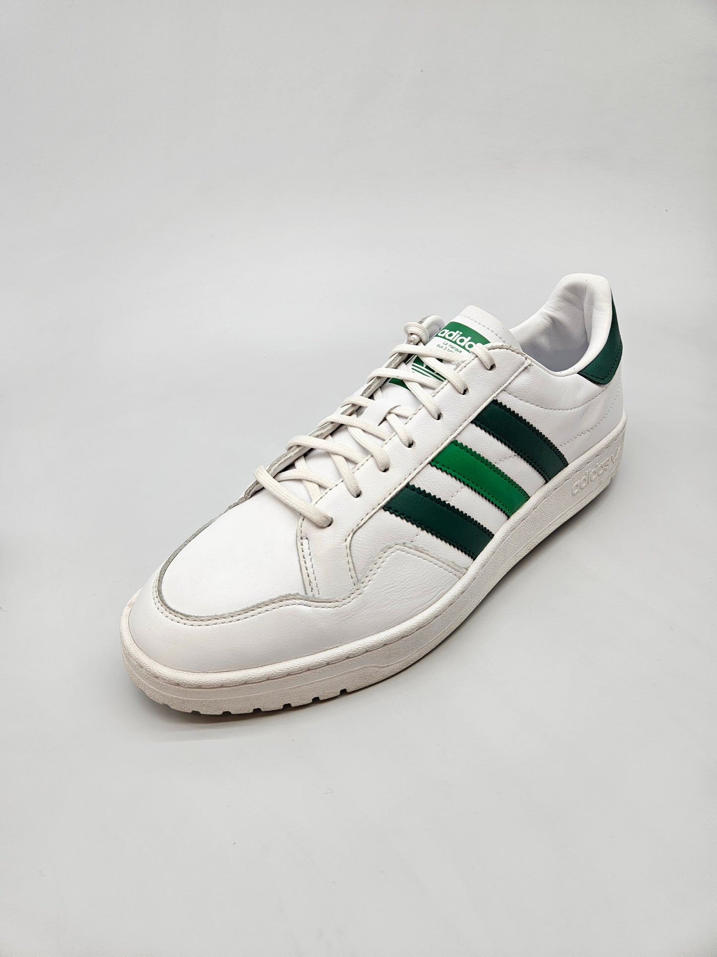 ADIDAS NOVI ORIGINAL PATIKI BR 44.5