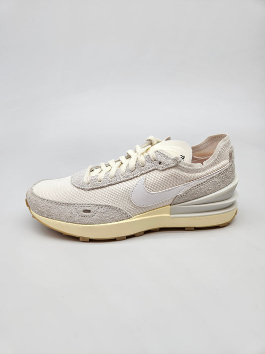 NIKE NOVI ORIGINAL PATIKI BR 38.5