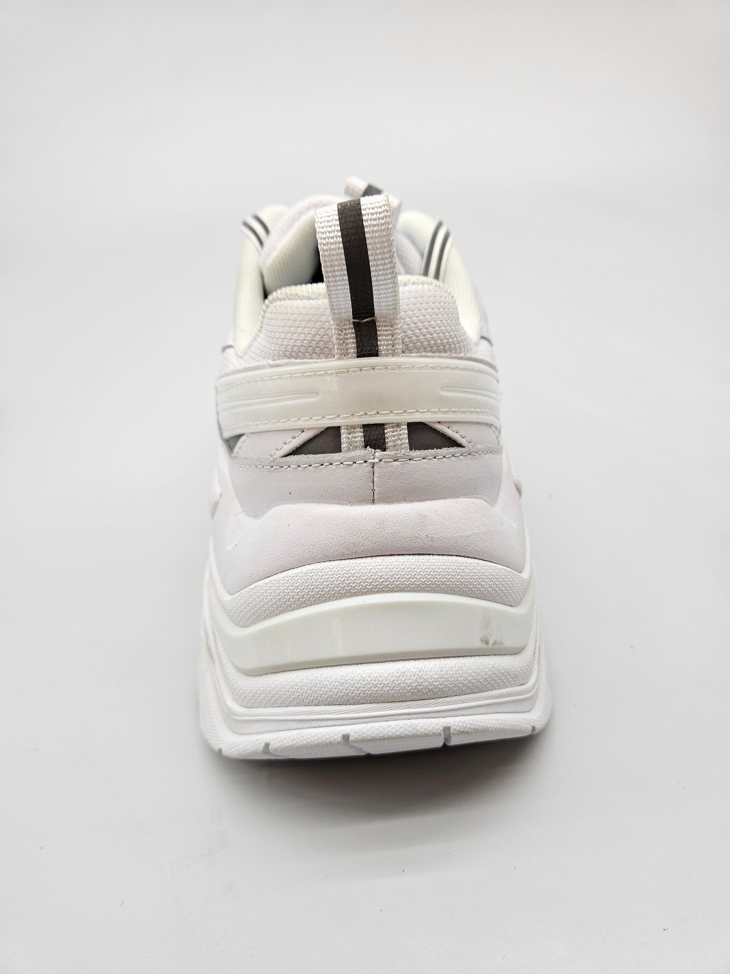FILA NOVI ORIGINAL PATIKI BR 41