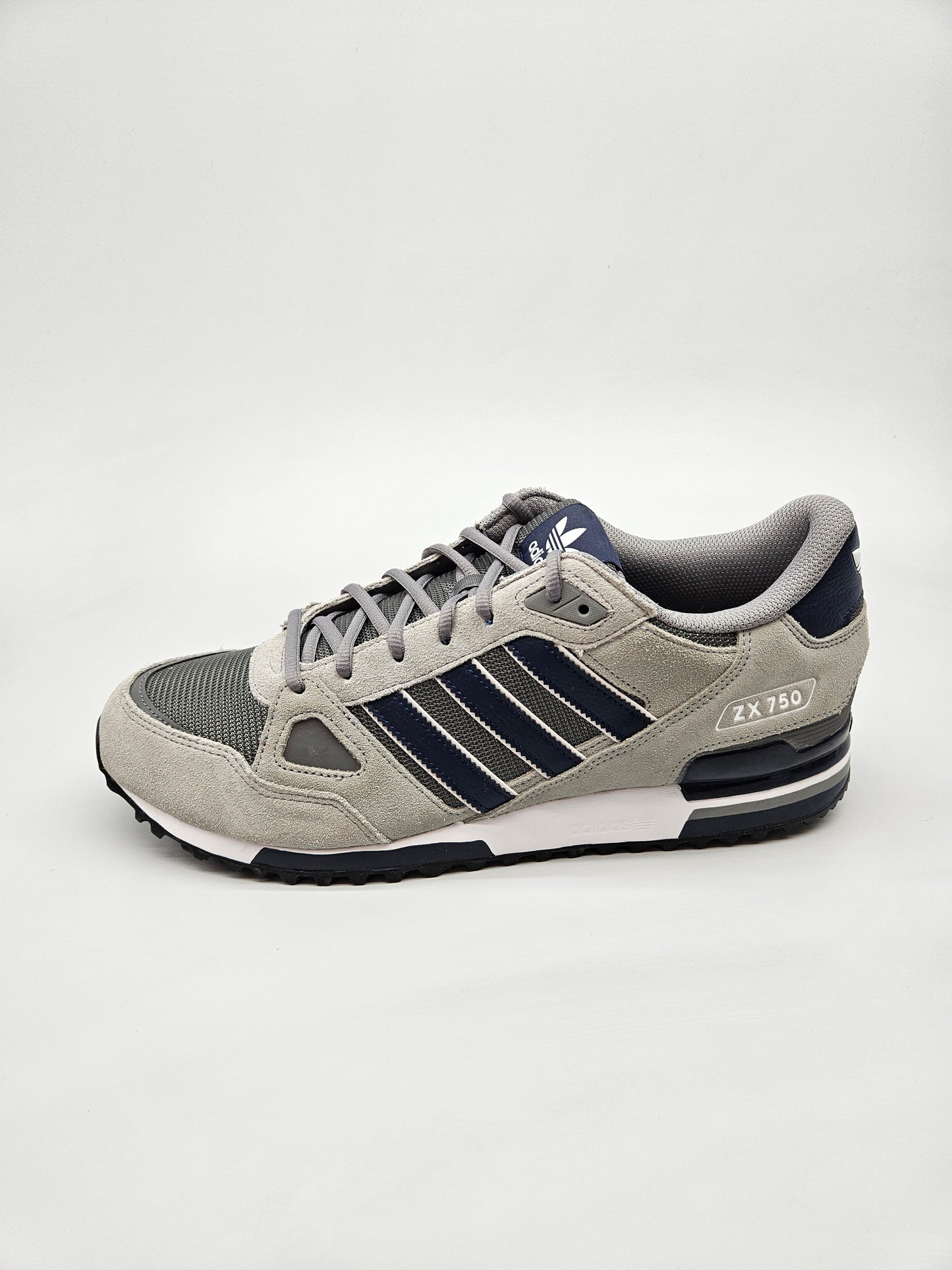 ADIDAS NOVI ORIGINAL PATIKI BR 47