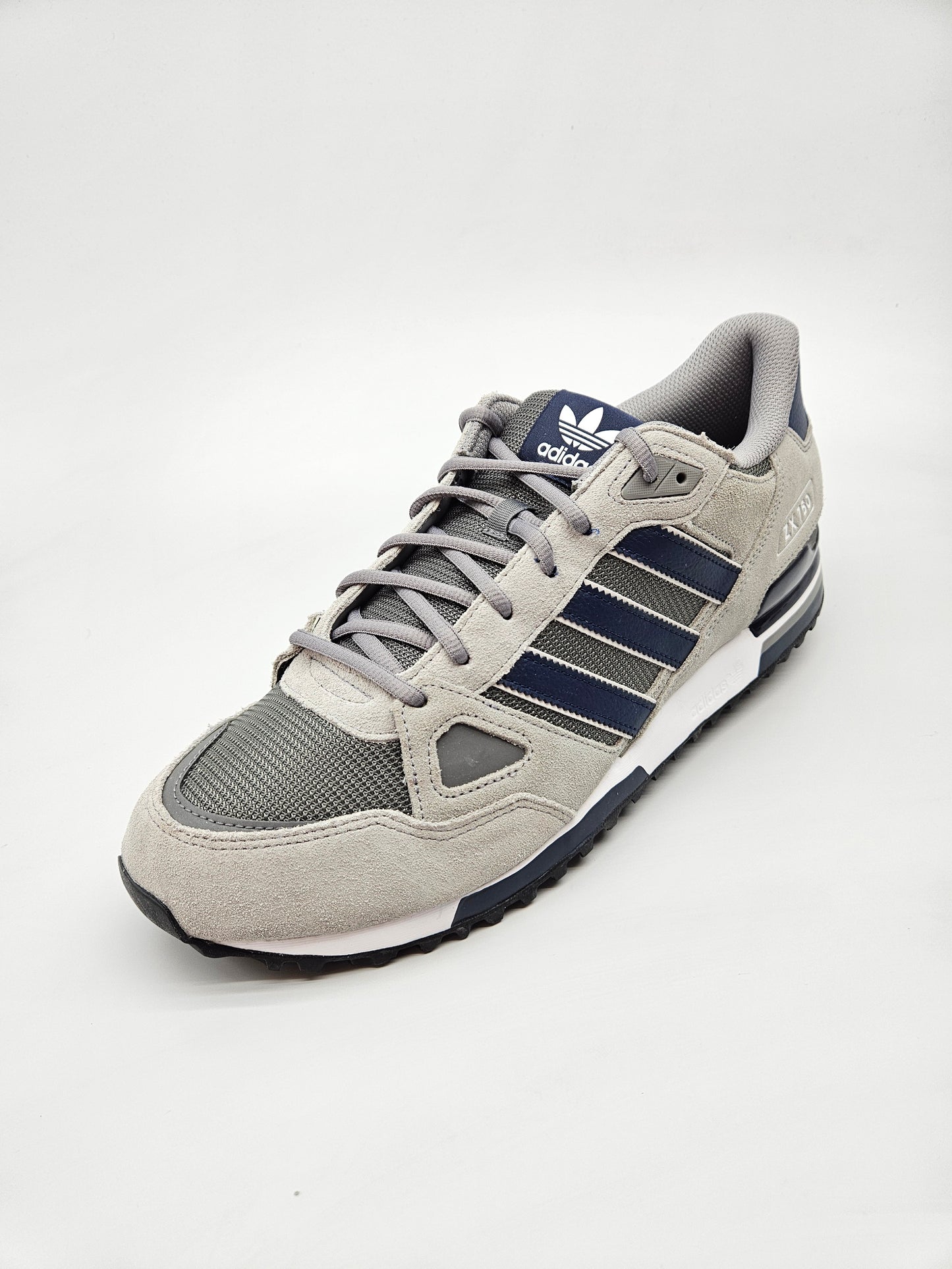 ADIDAS NOVI ORIGINAL PATIKI BR 47