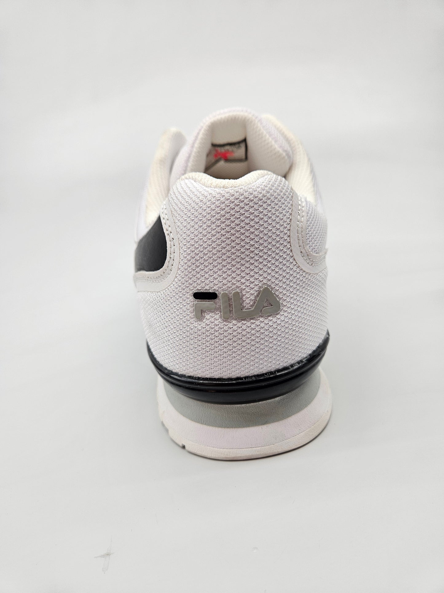 FILA NOVI ORIGINAL PATIKI BR 46