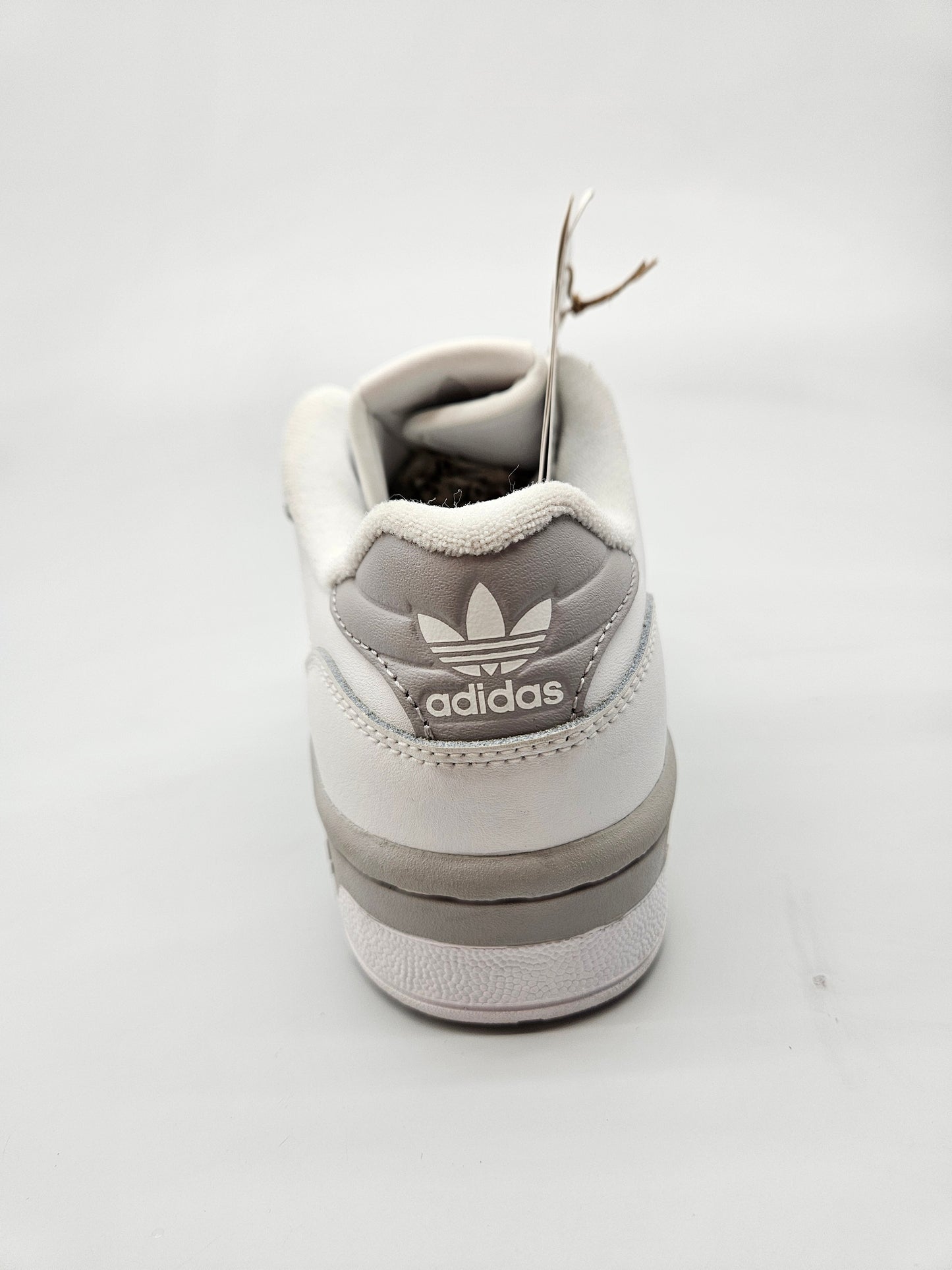ADIDAS NOVI ORIGINAL PATIKI BR 38
