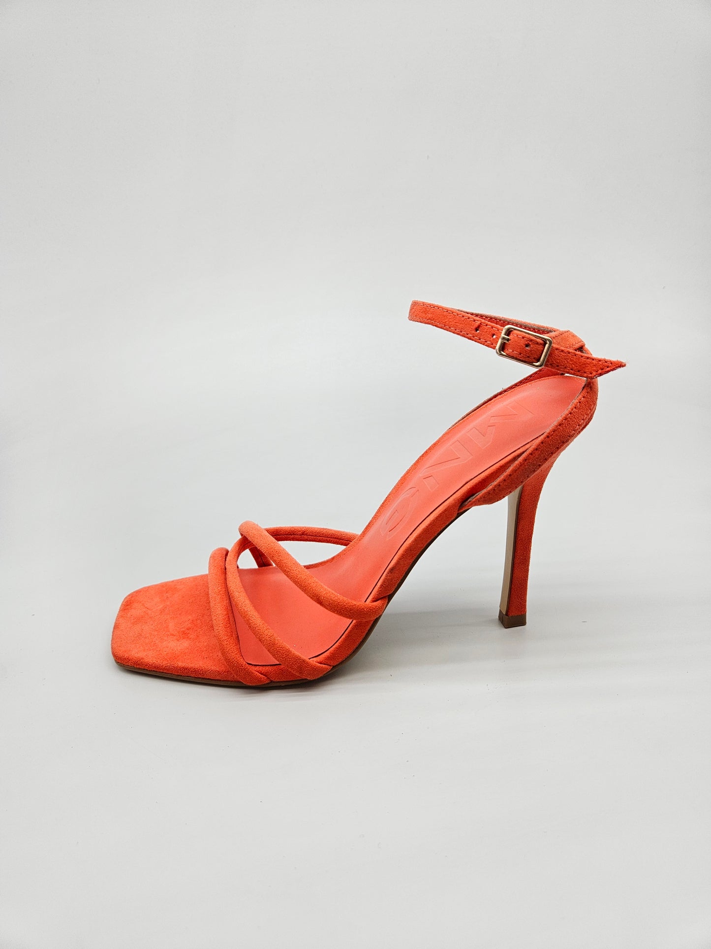 MANGO NOVI ORIGINAL SANDALI BR 38