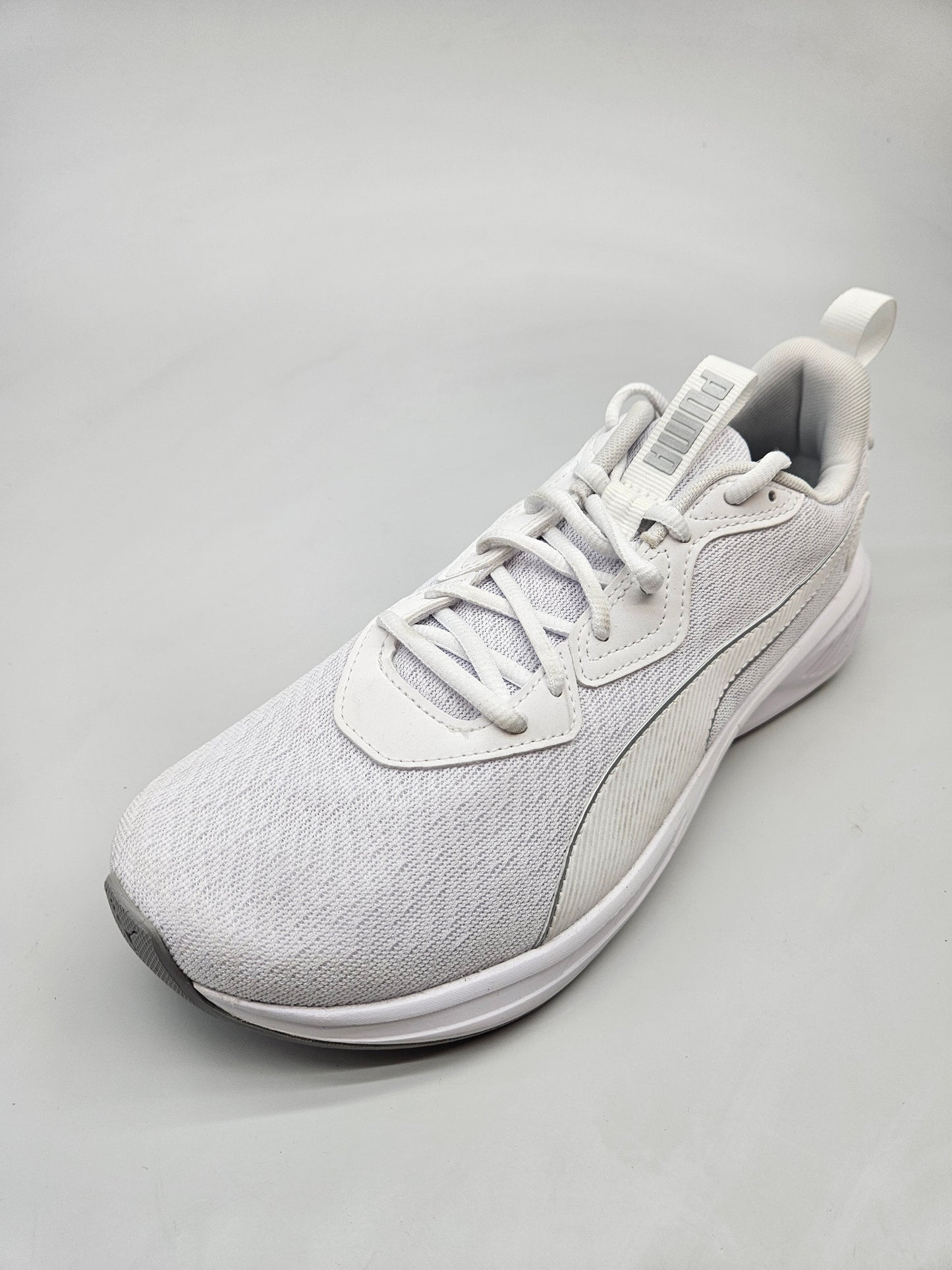 PUMA NOVI ORIGINAL PATIKI BR 41