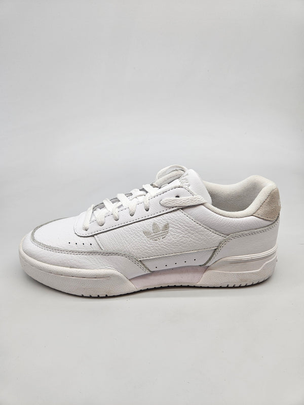 ADIDAS NOVI ORIGINAL PATIKI BR 40.5