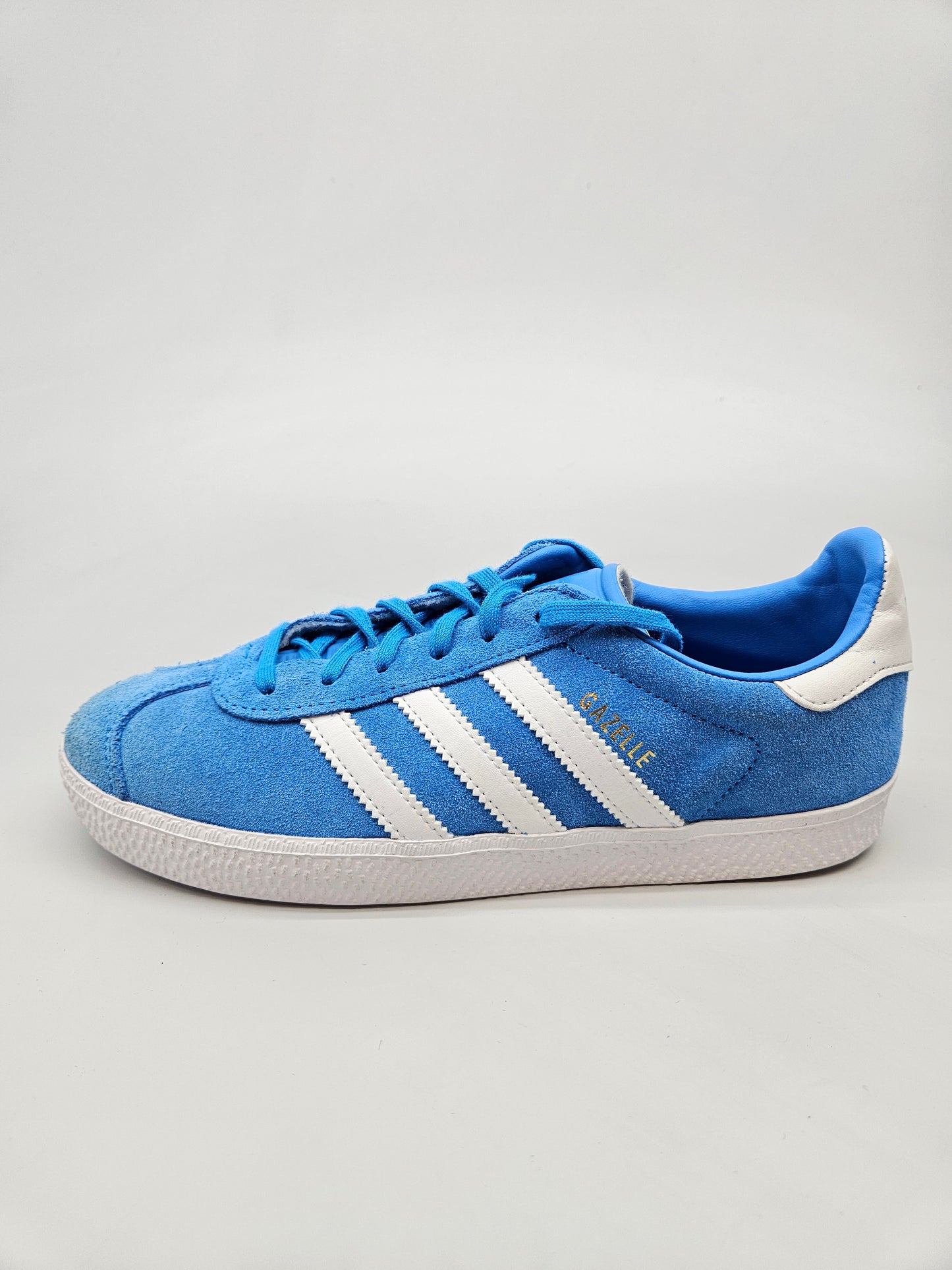 ADIDAS NOVI ORIGINAL PATIKI BR 38