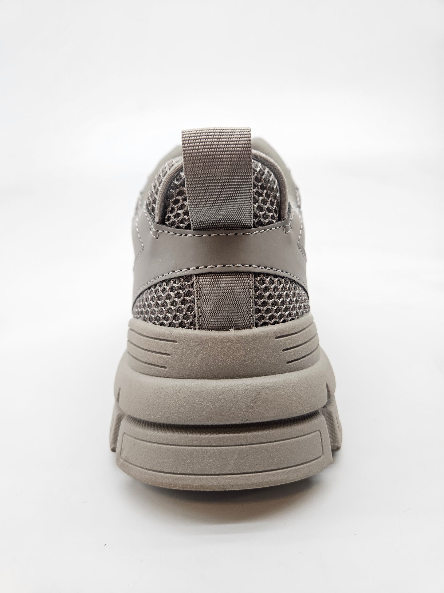 STEVE MADDEN NOVI ORIGINAL PATIKI BR 40