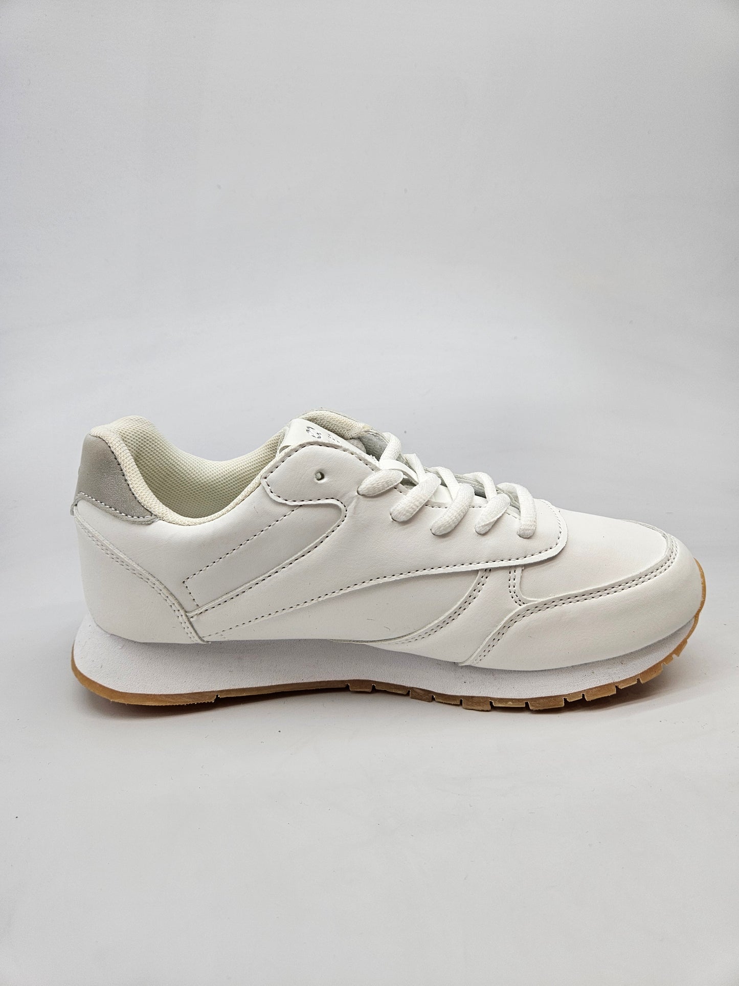 SILVER NOVI ORIGINAL PATIKI BR 37