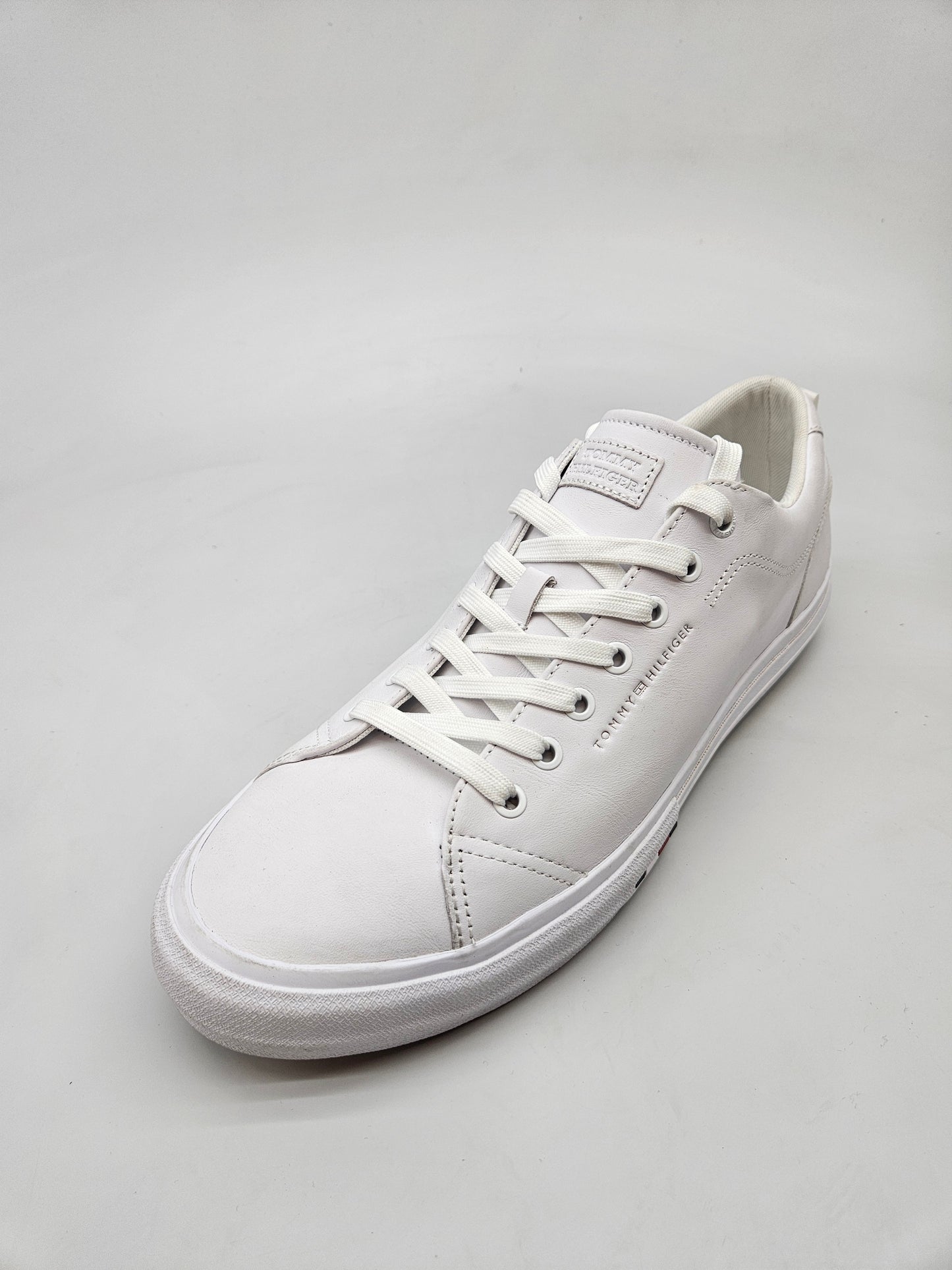 TOMMY HILFIGER ORIGINAL PATIKI BR 47