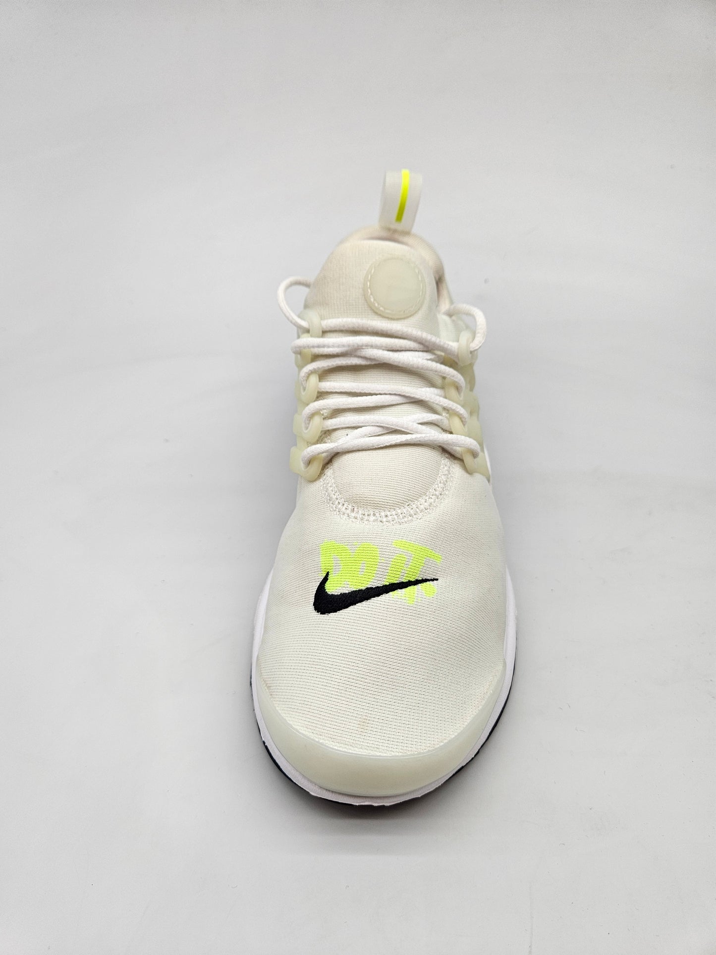 NIKE NOVI ORIGINAL PATIKI BR 37.5