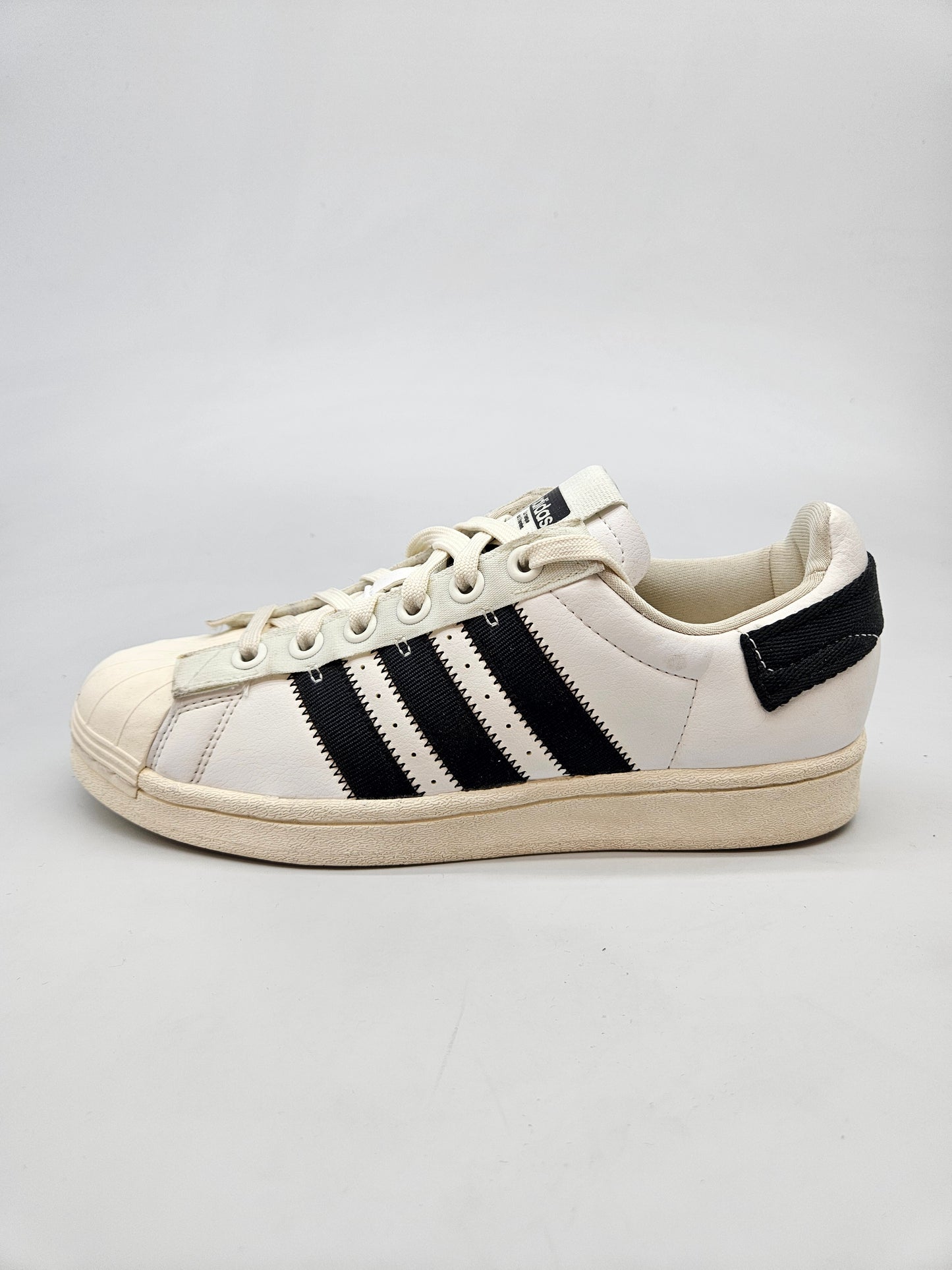 ADIDAS ORIGINAL PATIKI BR 39