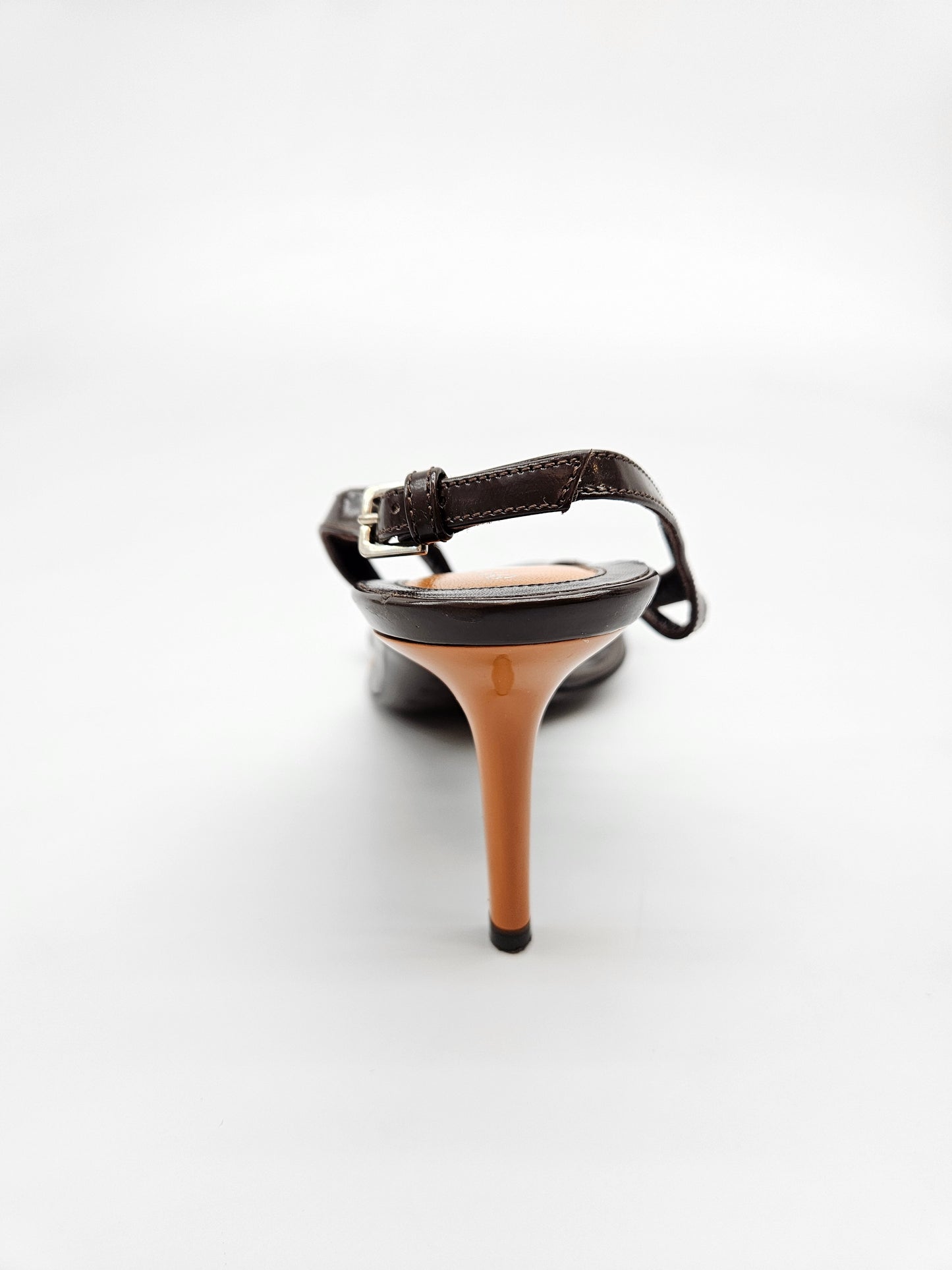 GINNO ROSSI NOVI ORIGINAL SANDALI BR 37.5