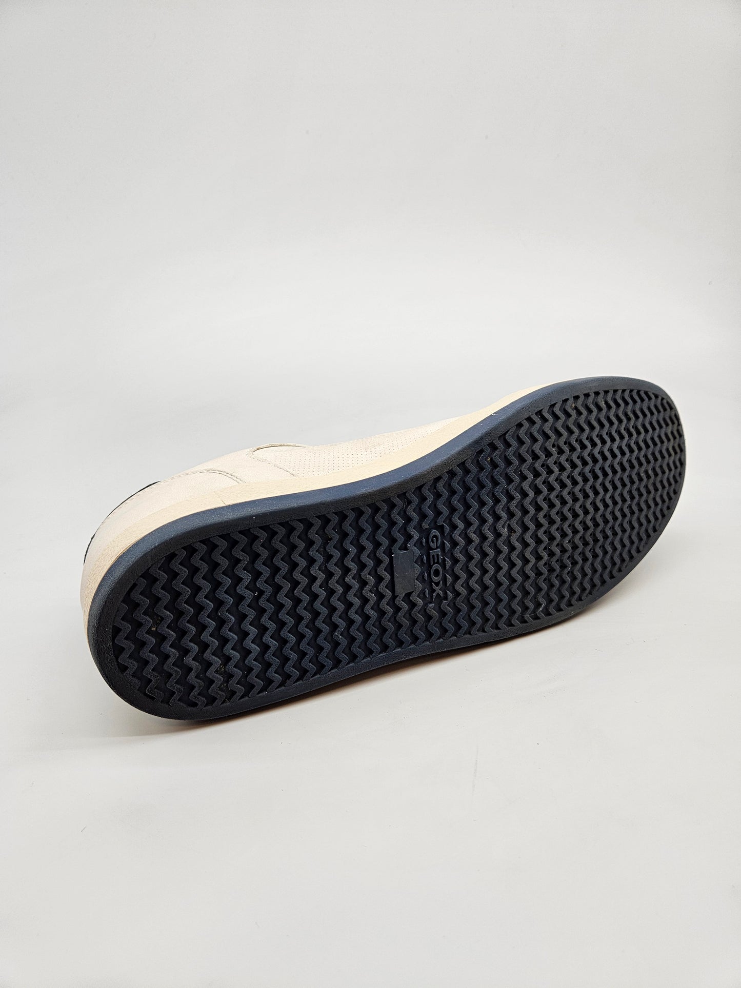 GEOX ORIGINAL PATIKI BR 43