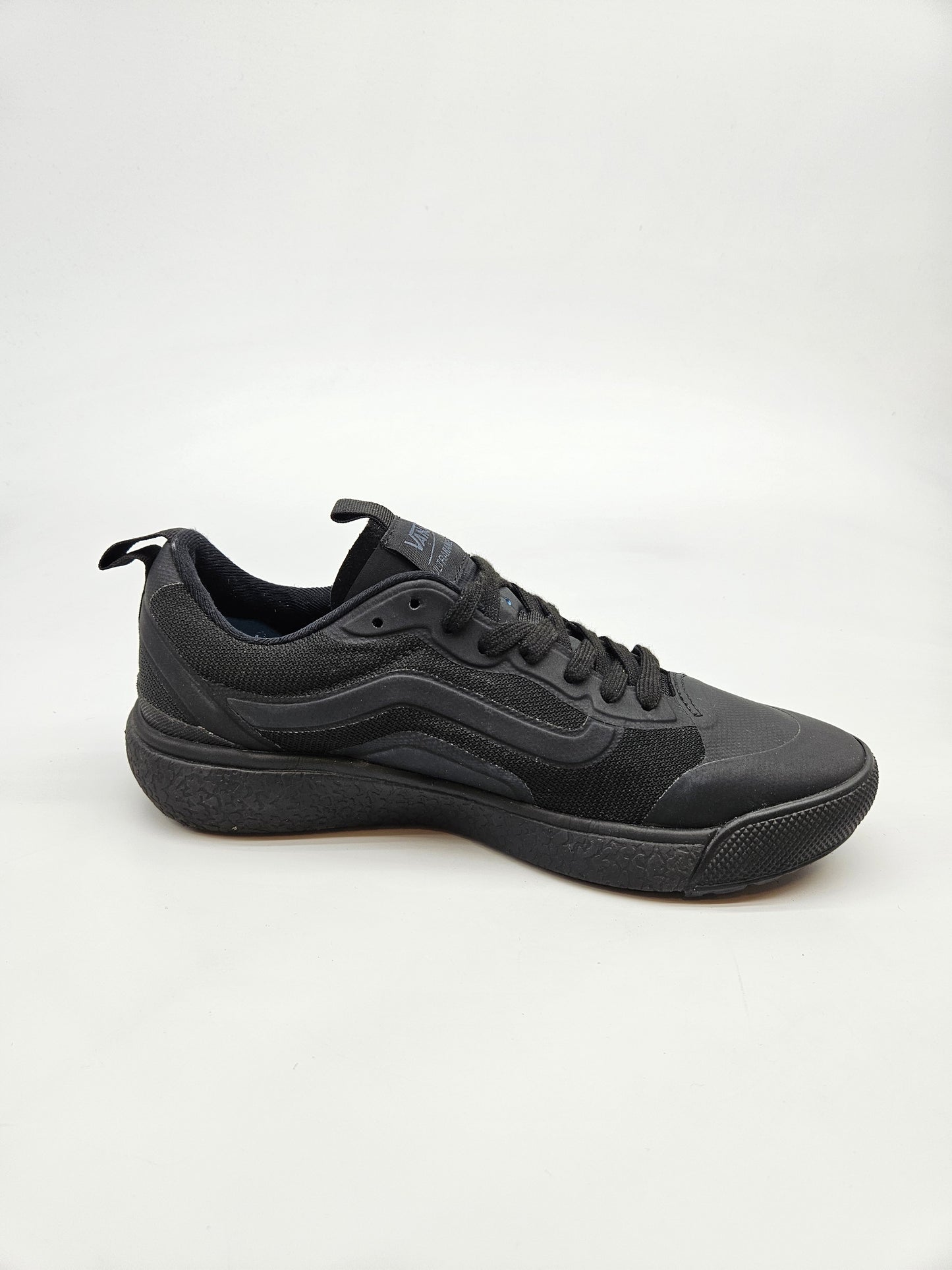 VANS NOVI ORIGINAL PATIKI BR 39
