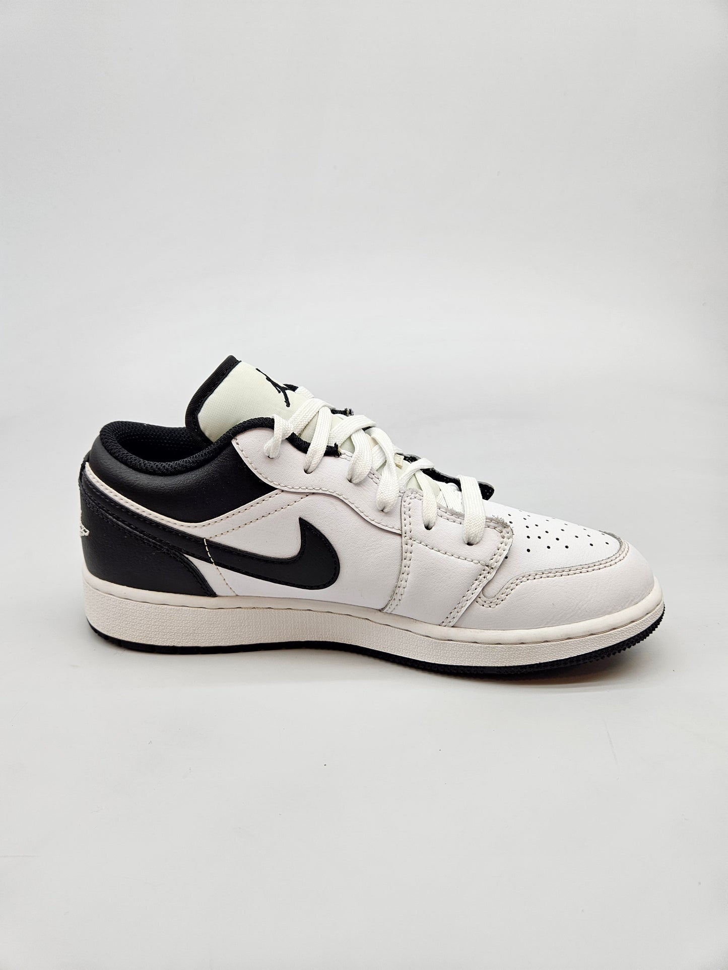 NIKE JORDAN ORIGINAL PATIKI BR 38.5