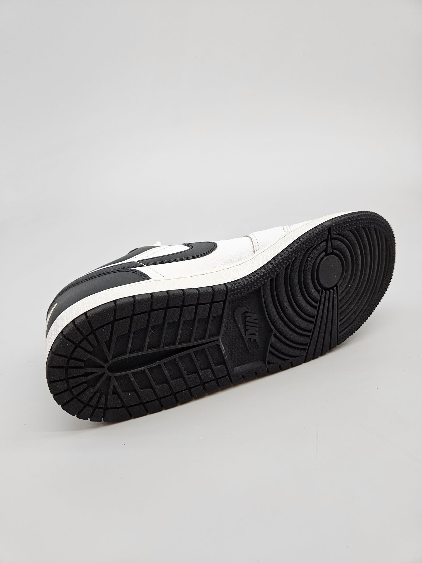NIKE JORDAN ORIGINAL PATIKI BR 38.5
