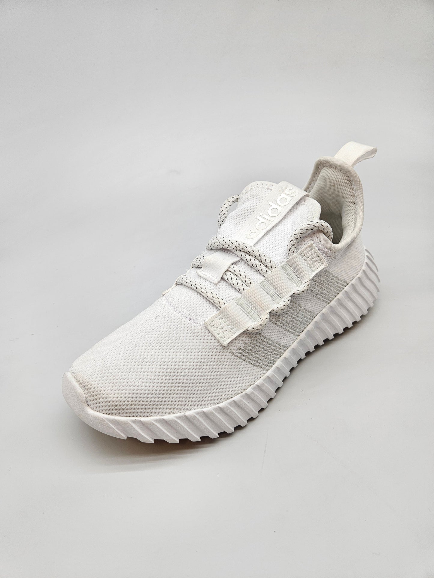 ADIDAS NOVI ORIGINAL PATIKI BR 38