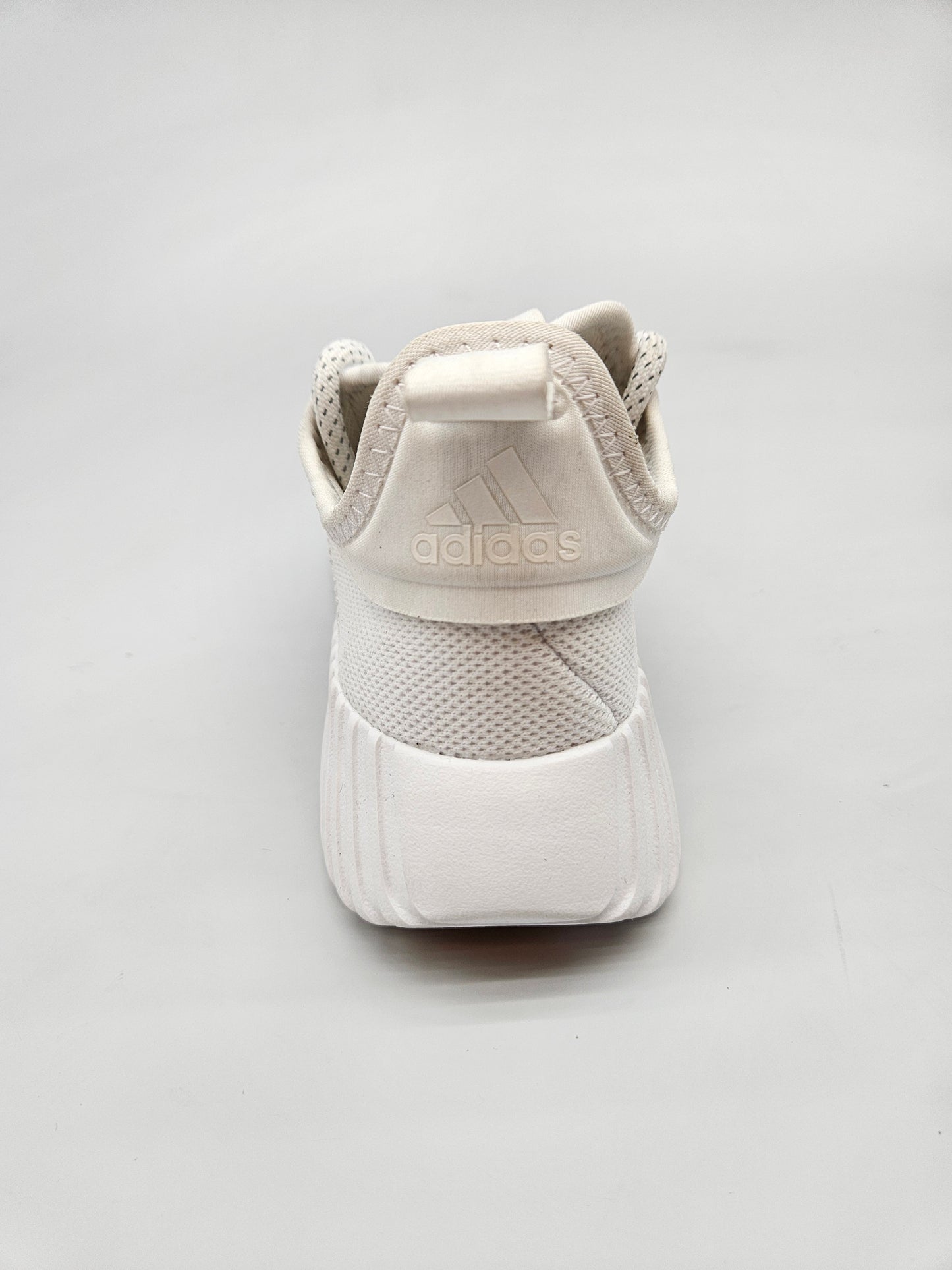 ADIDAS NOVI ORIGINAL PATIKI BR 38
