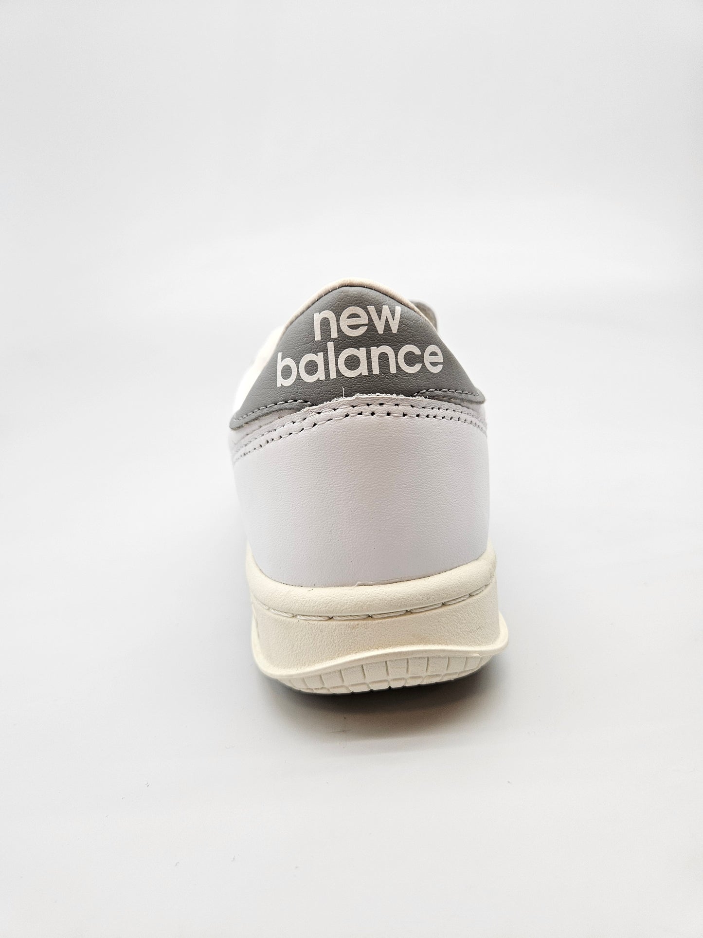 NEW BALANCE ORIGINAL PATIKI BR 42.5