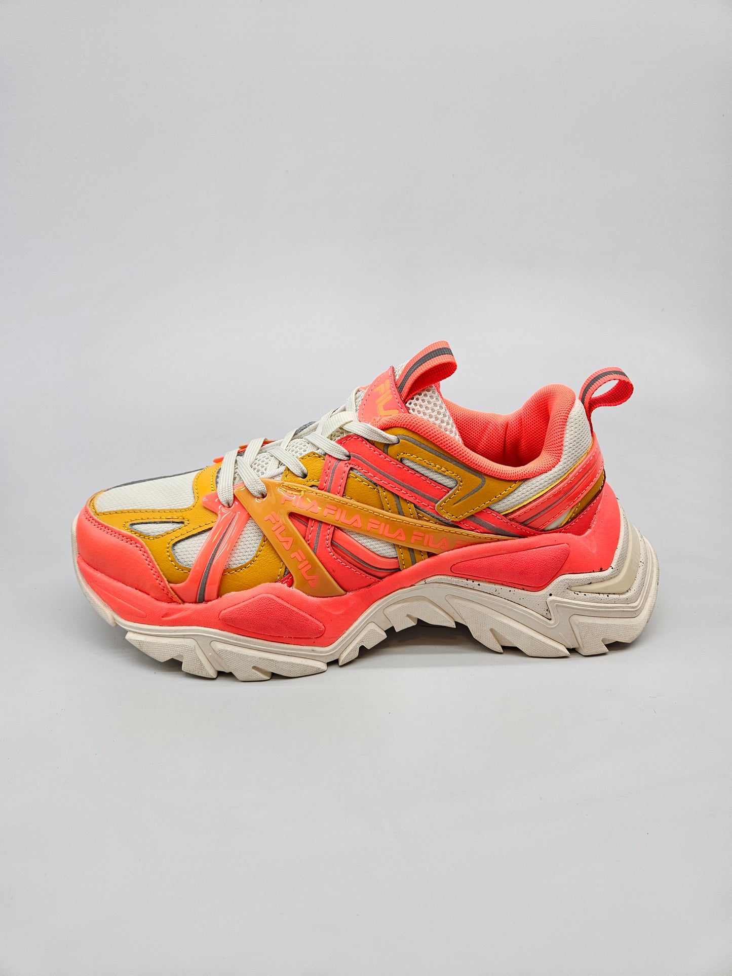 FILA NOVI ORIGINAL PATIKI BR 40