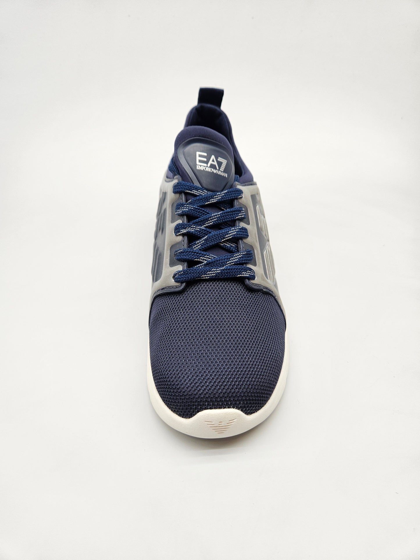 ARMANI NOVI ORIGINAL PATIKI BR 38.5