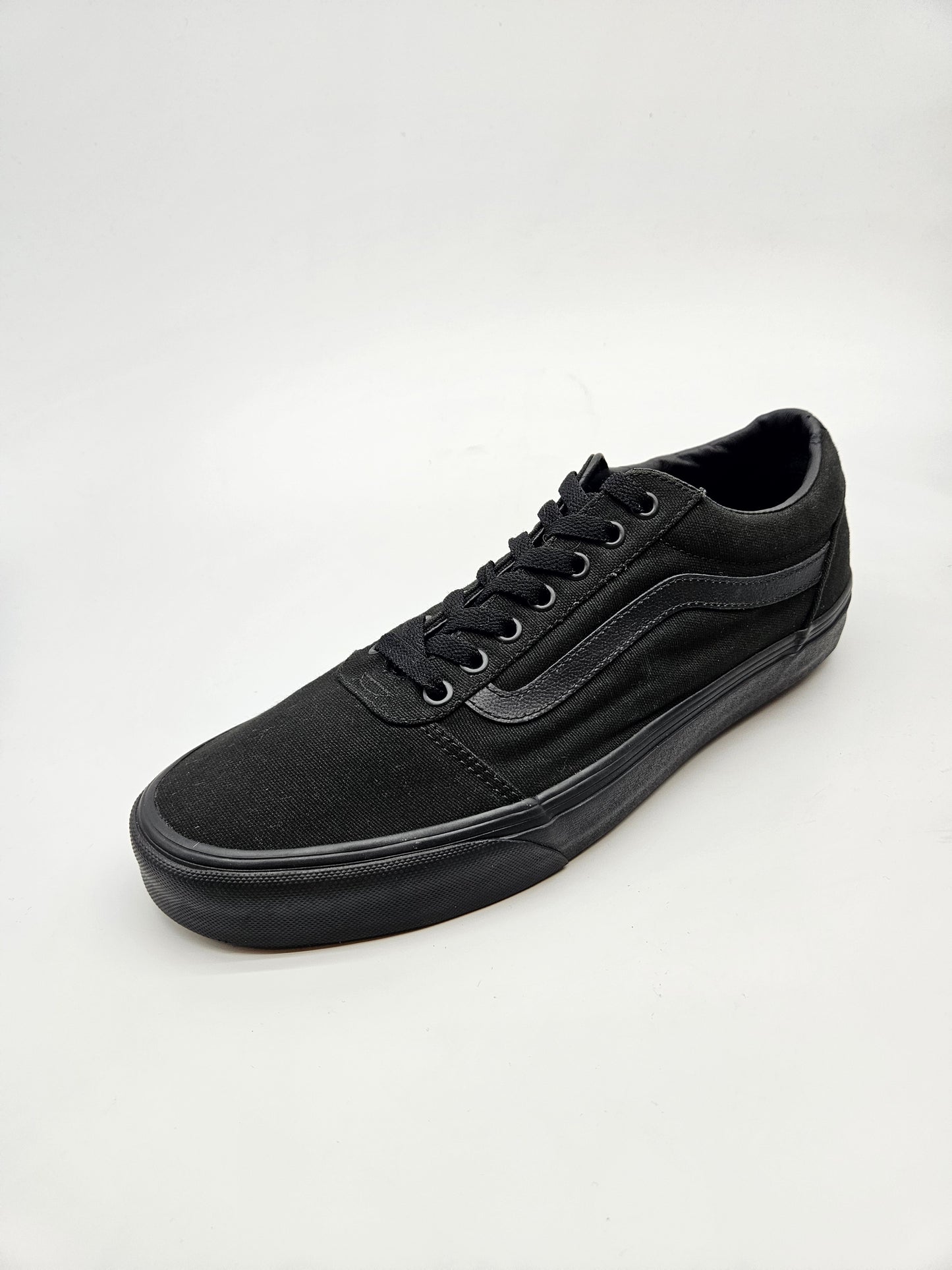 VANS NOVI ORIGINAL PATIKI BR 46