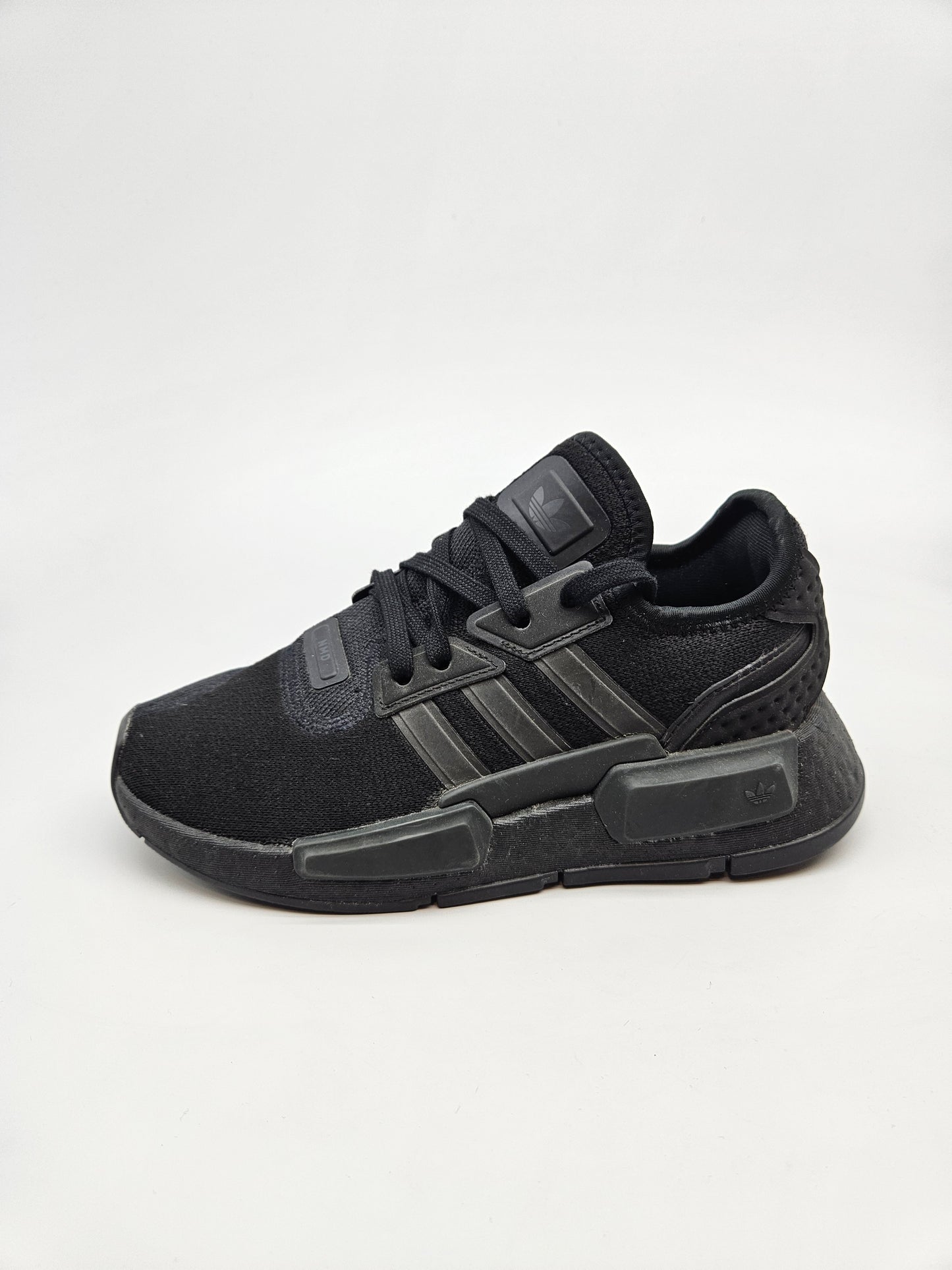 ADIDAS NOVI ORIGINAL PATIKI BR 36