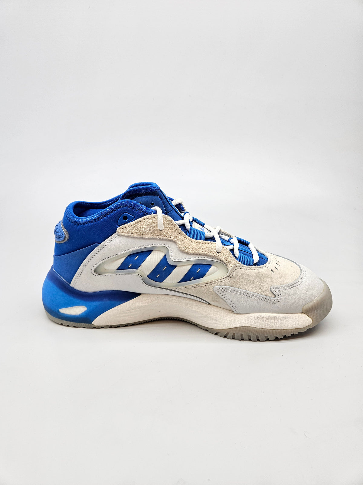 ADIDAS NOVI ORIGINAL PATIKI BR 39