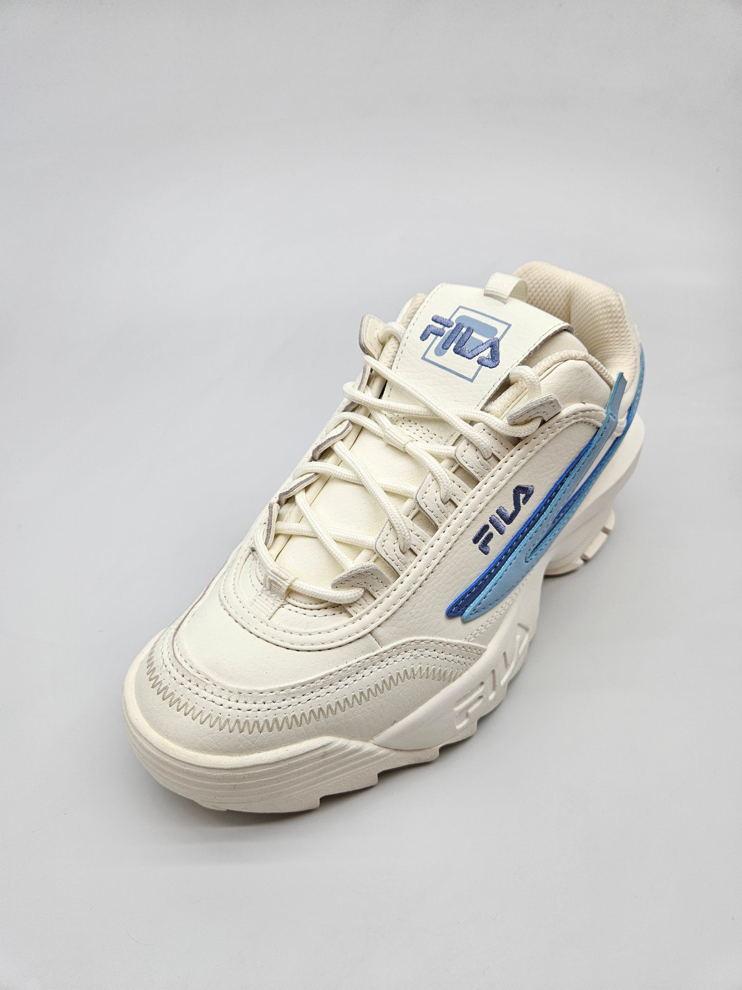 FILA NOVI ORIGINAL PATIKI BR 40