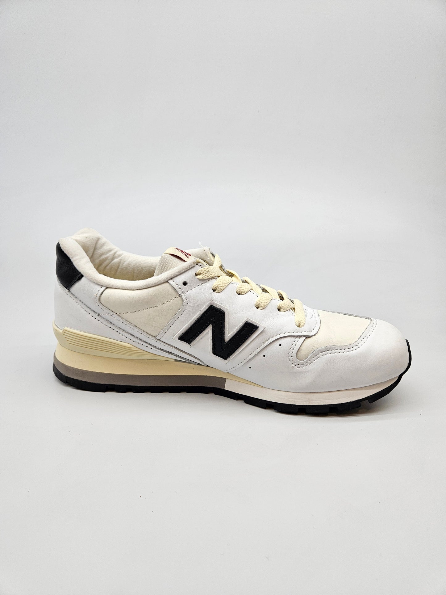 NEW BALANCE ORIGINAL PATIKI BR 41.5