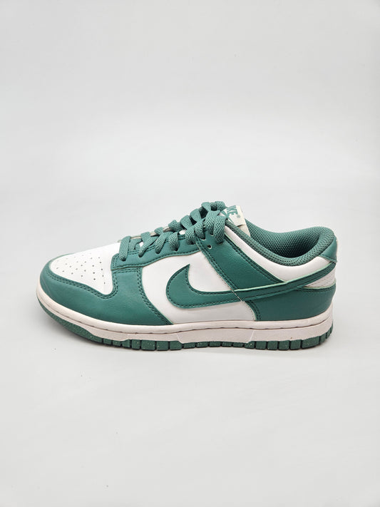 NIKE ORIGINAL PATIKI BR 36.5