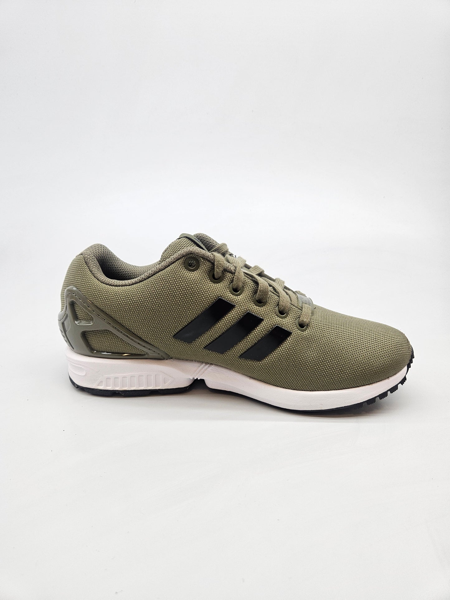 ADIDAS NOVI ORIGINAL PATIKI BR 38.5