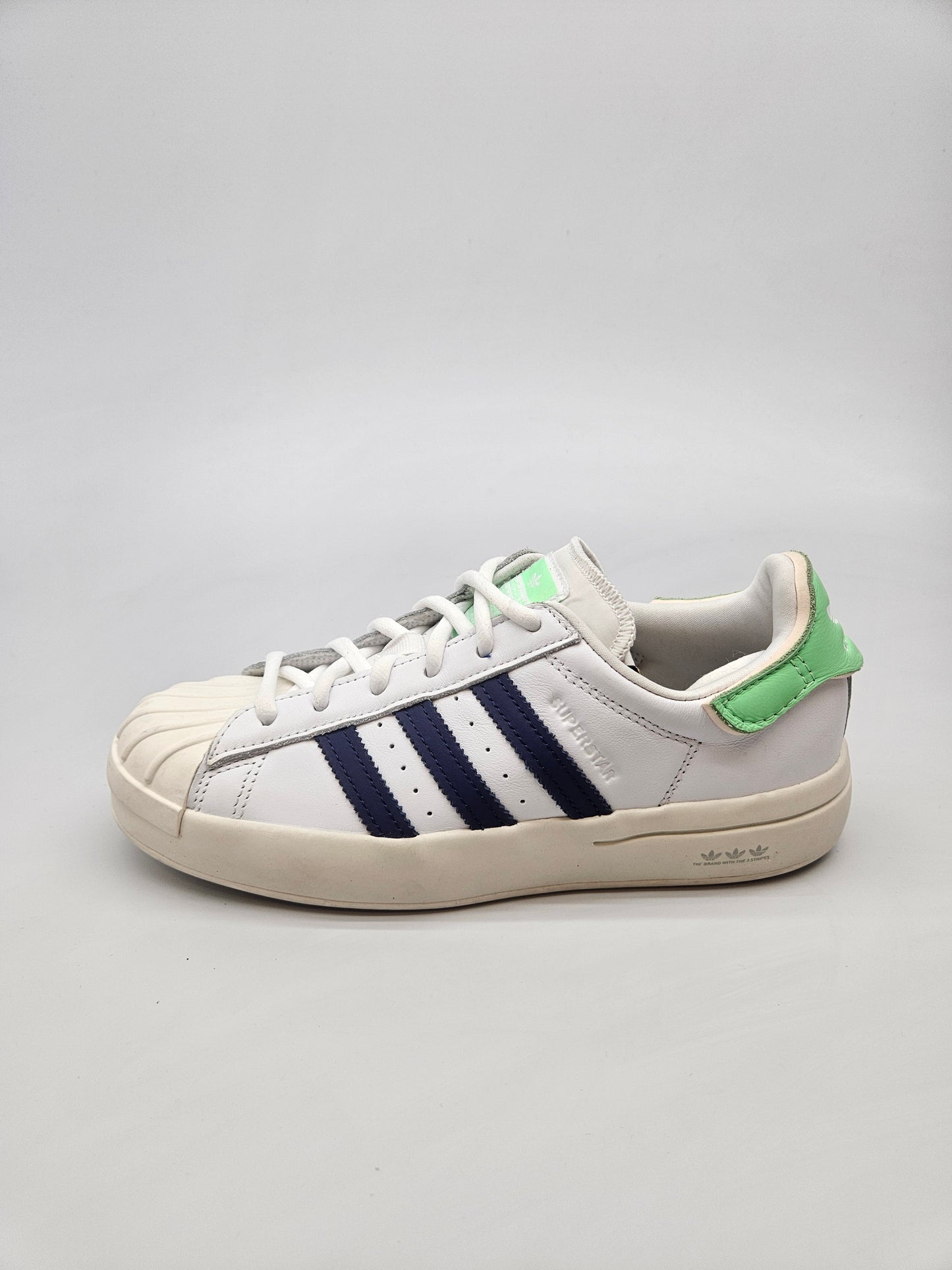 ADIDAS NOVI ORIGINAL PATIKI BR 37