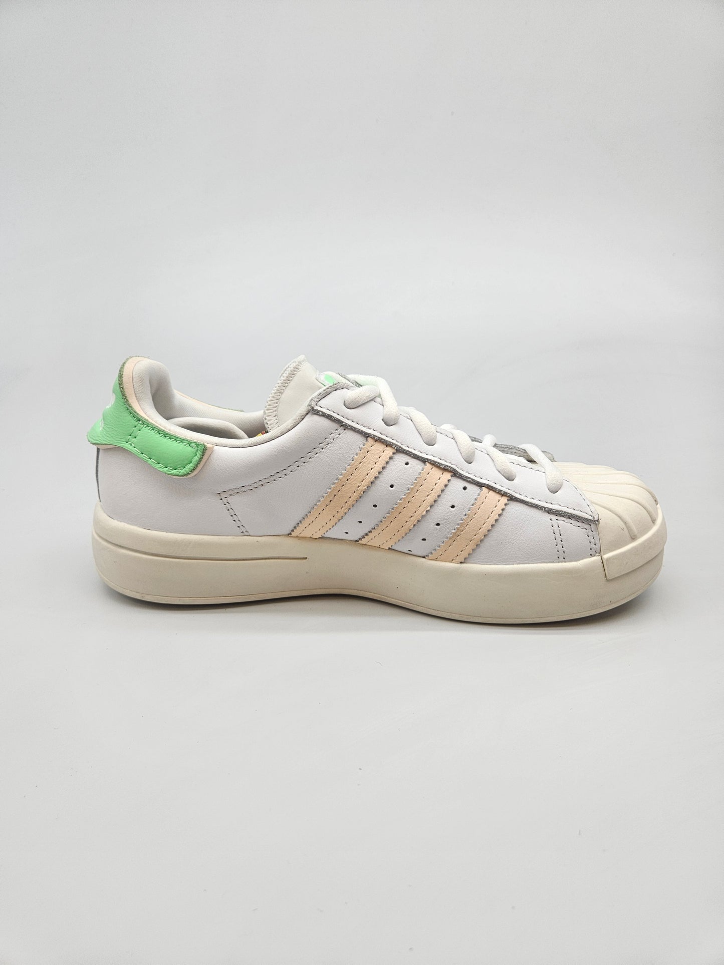 ADIDAS NOVI ORIGINAL PATIKI BR 37