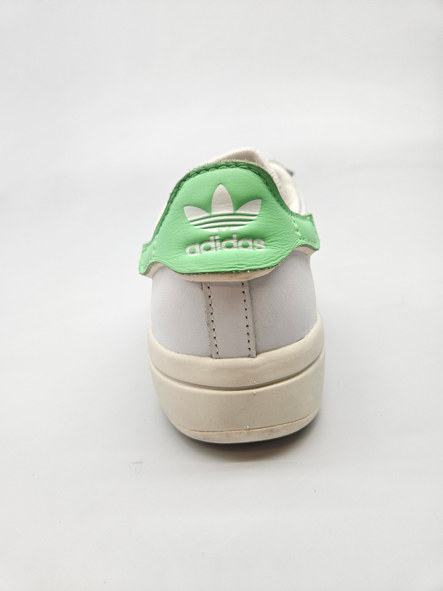 ADIDAS NOVI ORIGINAL PATIKI BR 37