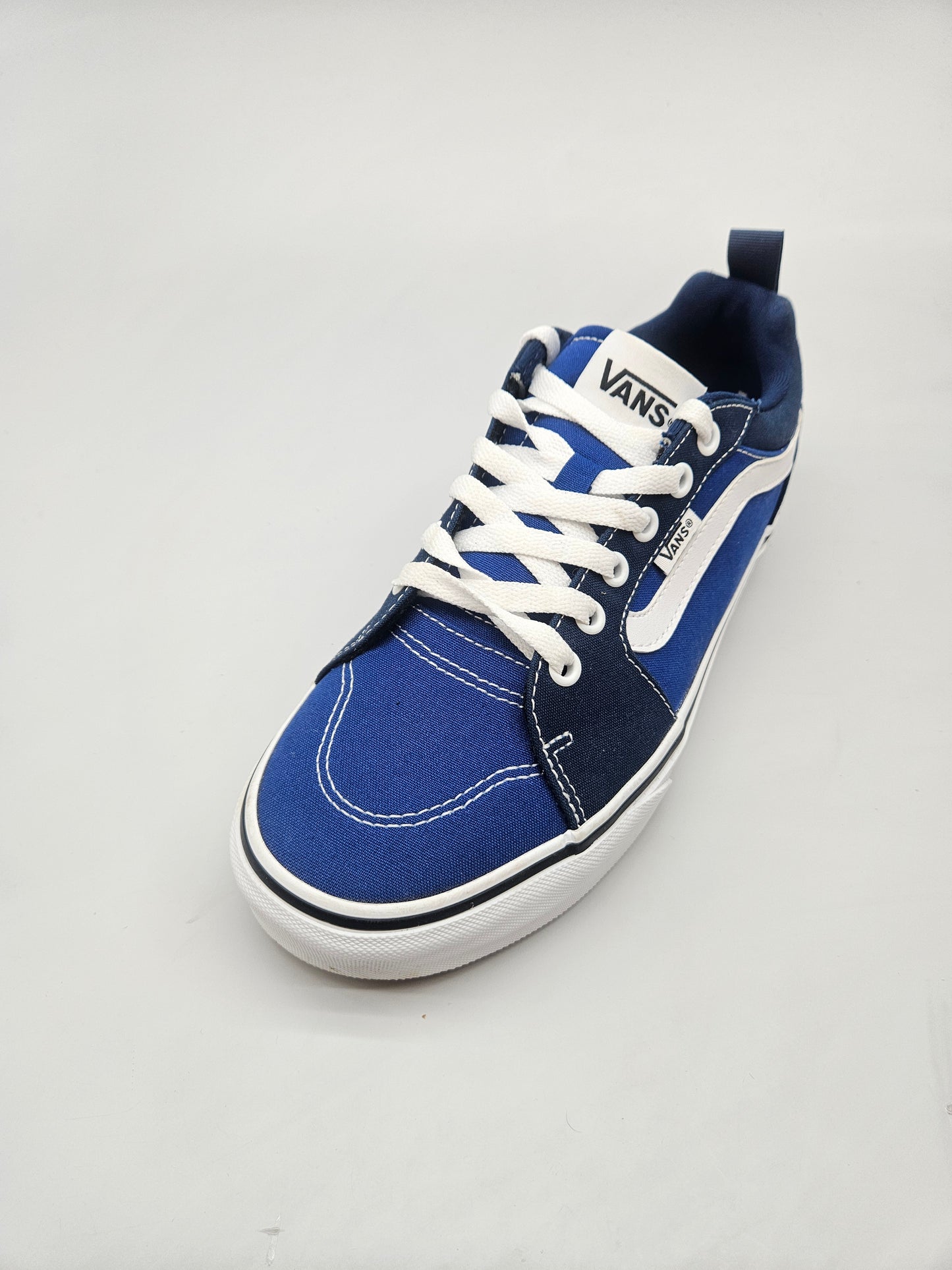 VANS NOVI ORIGINAL PATIKI BR 40.5