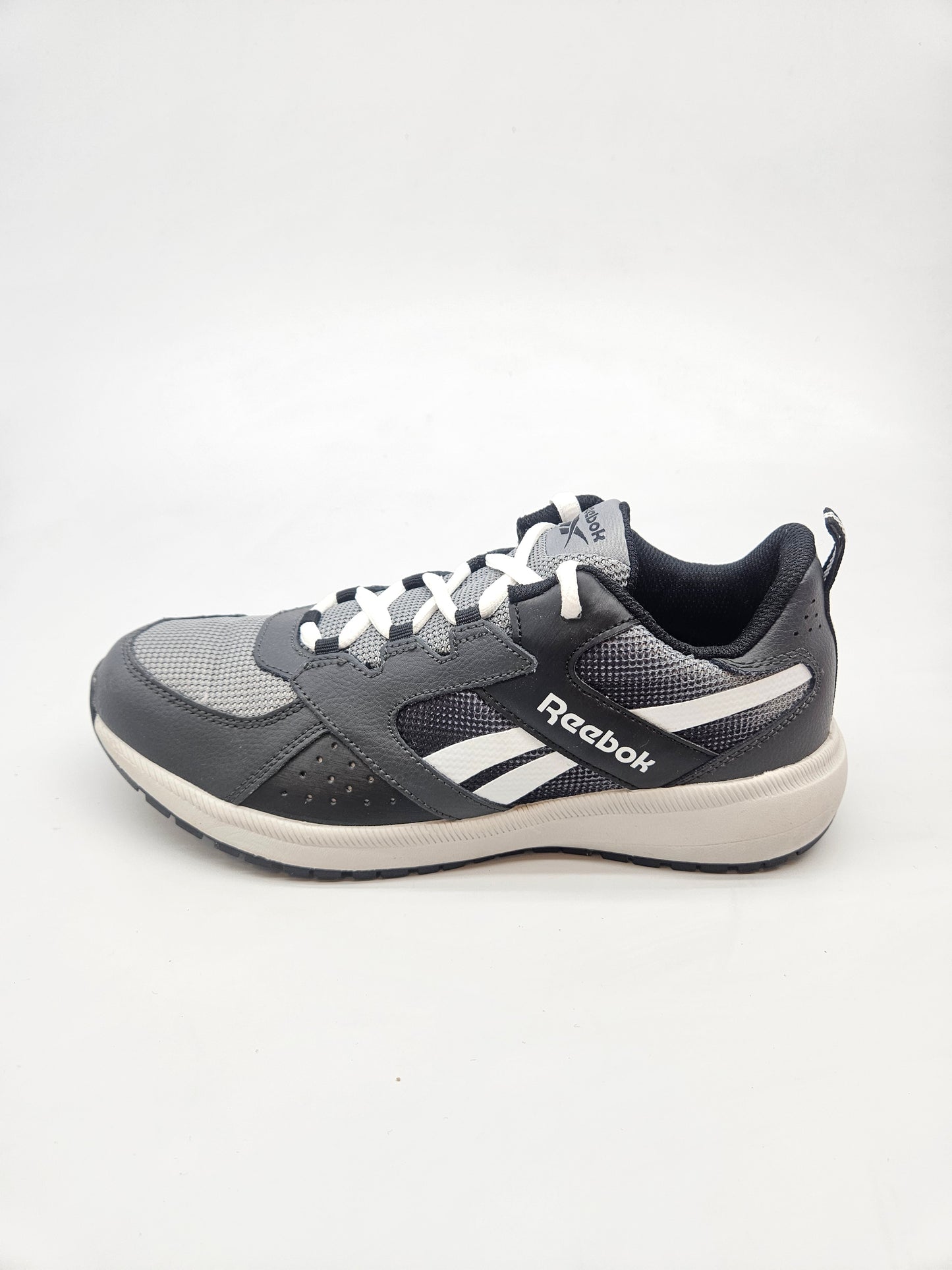 REEBOK NOVI ORIGINAL PATIKI BR 37