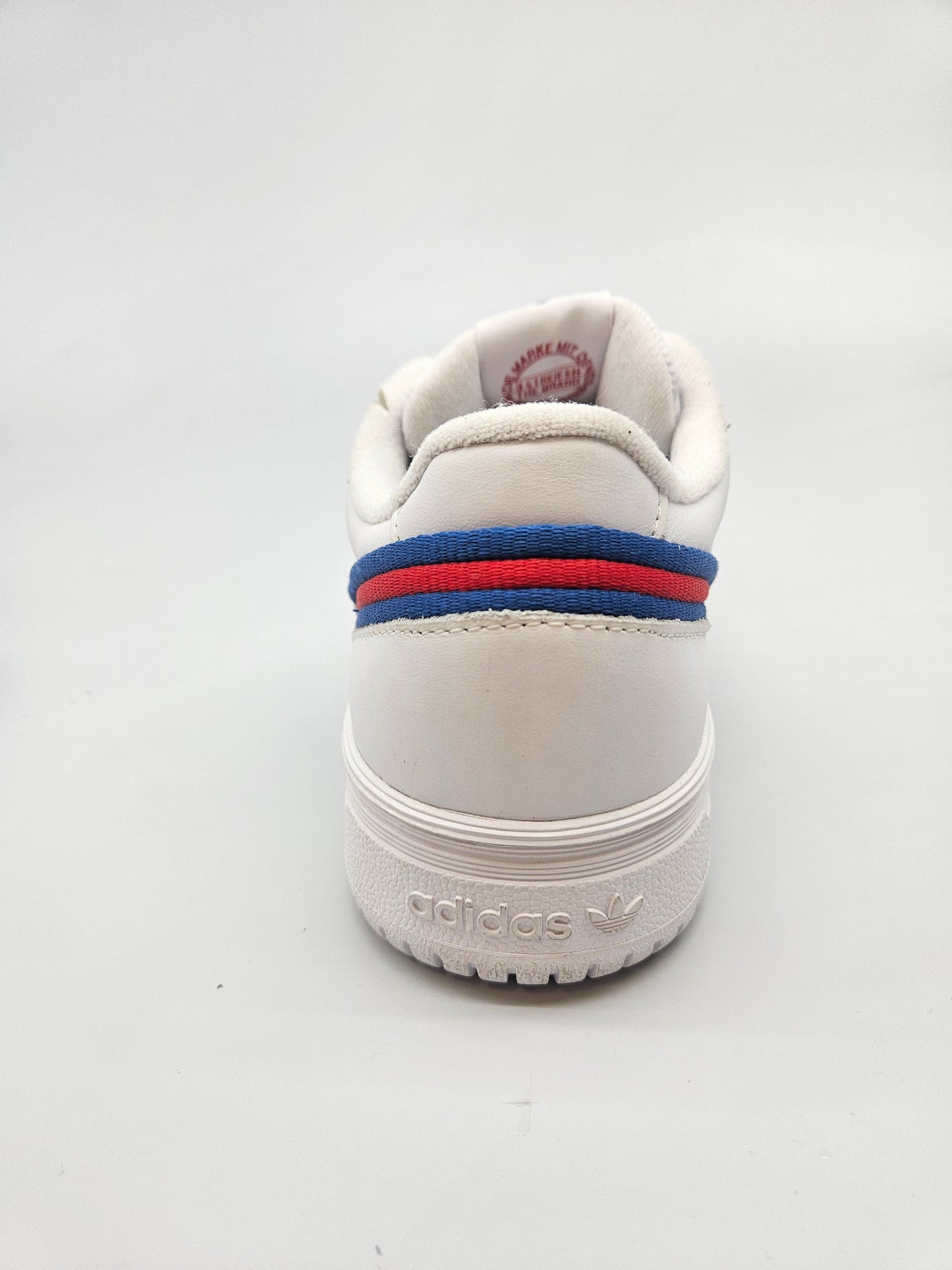 ADIDAS NOVI ORIGINAL PATIKI BR 43