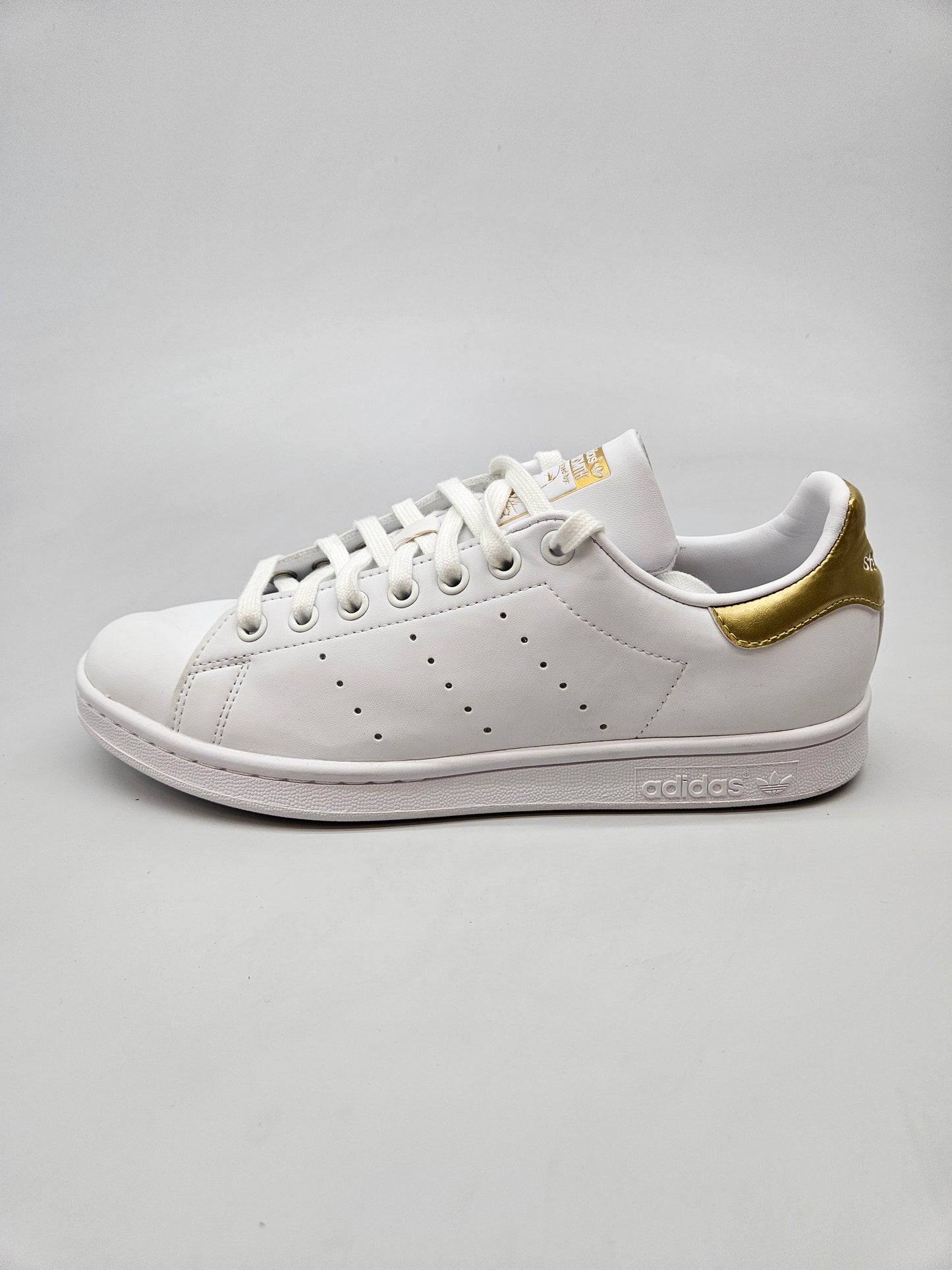 ADIDAS ORIGINAL PATIKI BR 40.5